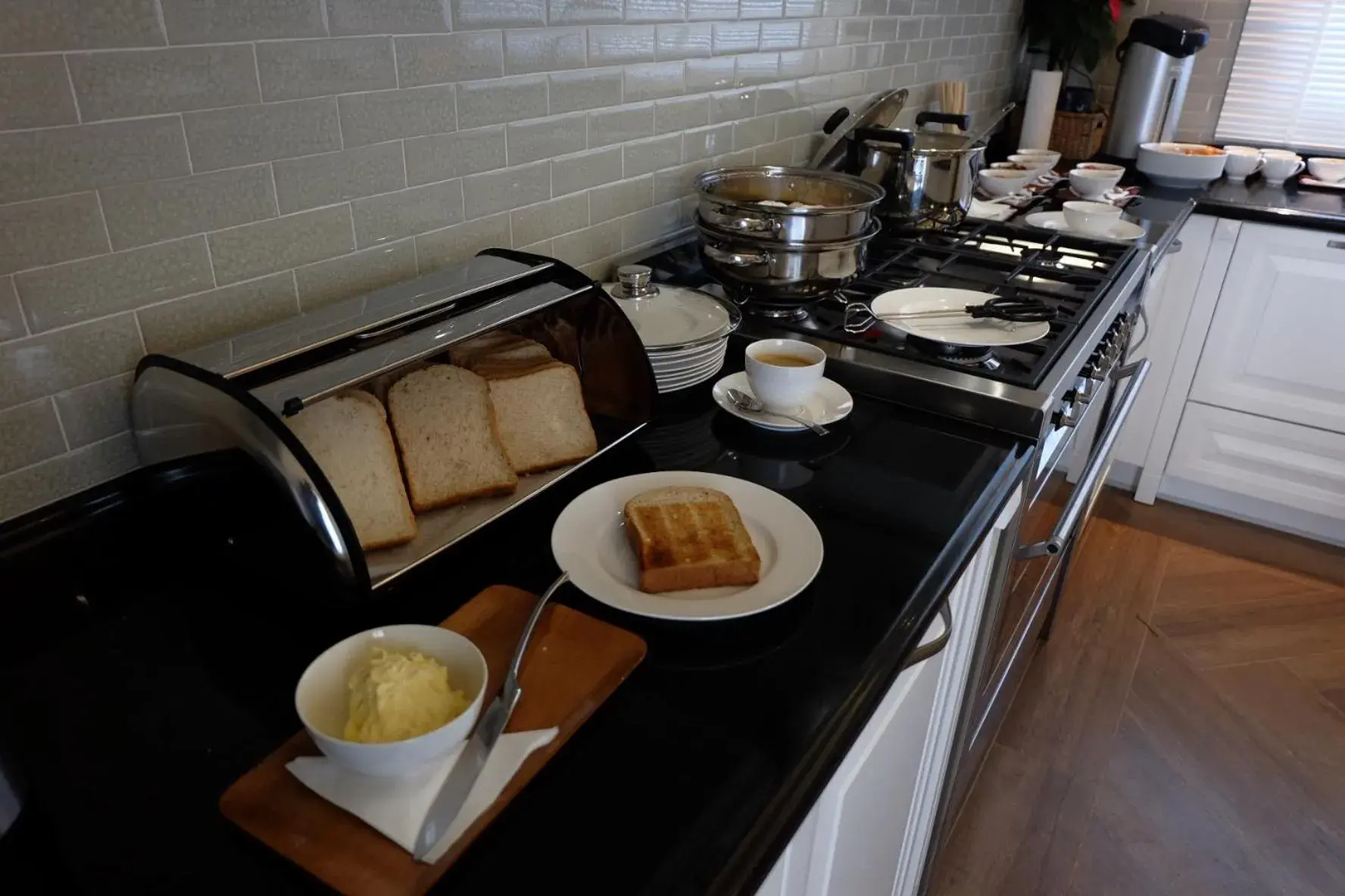 Breakfast in NirvaNAN House Breakfast in NirvaNAN House