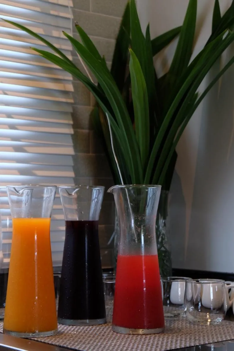 Breakfast in NirvaNAN House