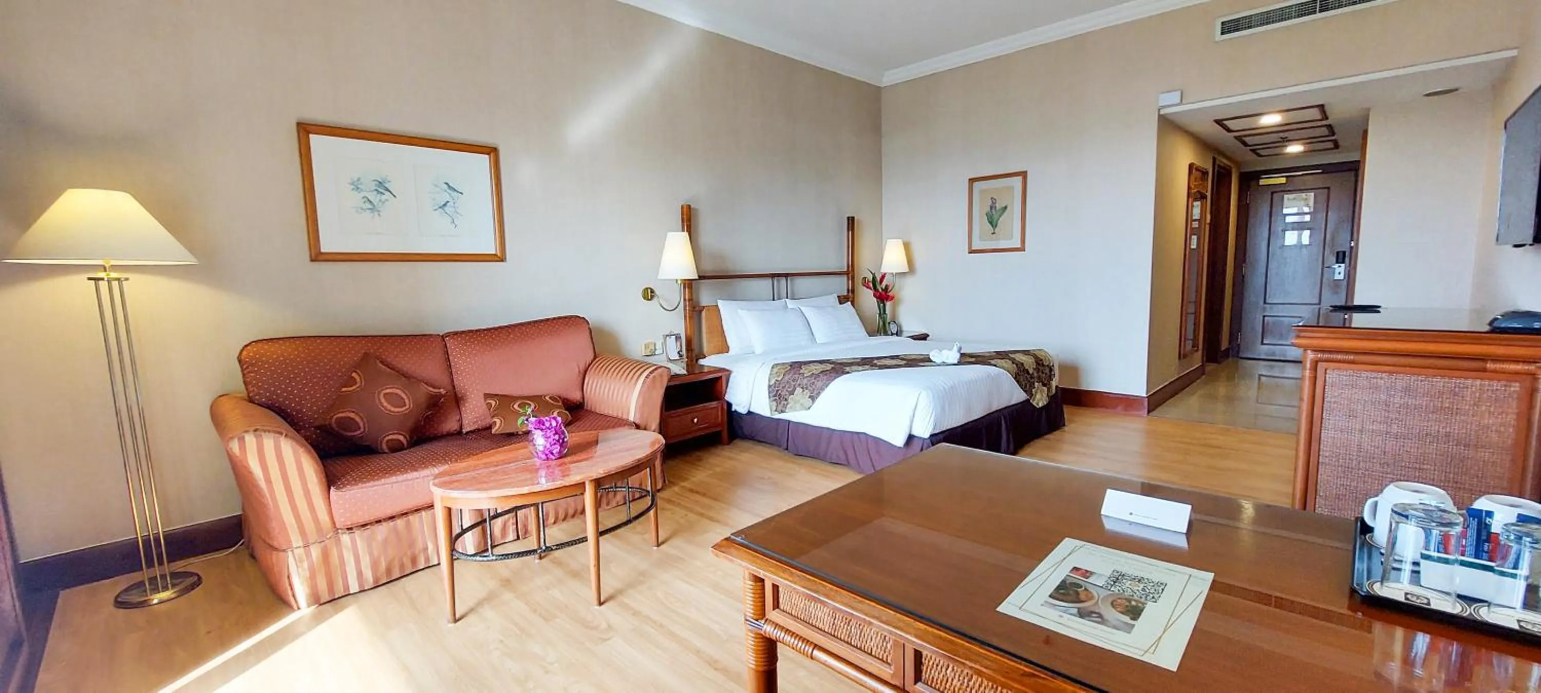 Balcony/Terrace, Bed in Bangi Resort Hotel