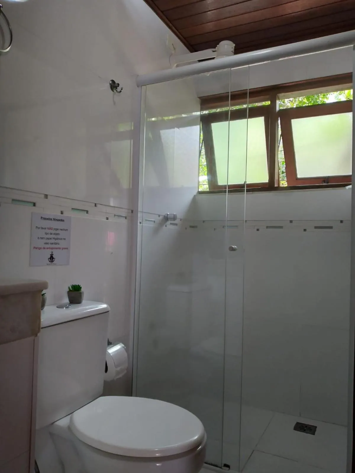 Bathroom in Pousada Refugio do Pirata