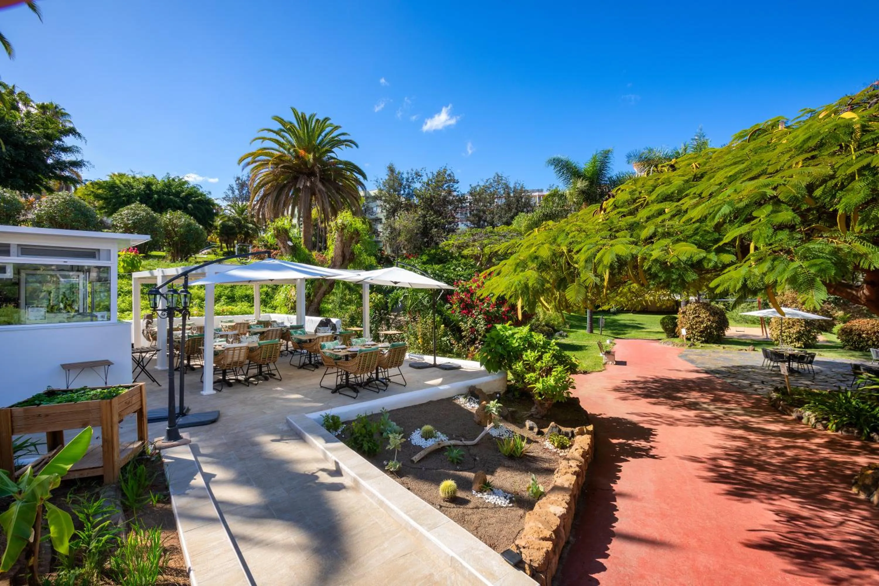 Restaurant/places to eat in Parque Vacacional Eden