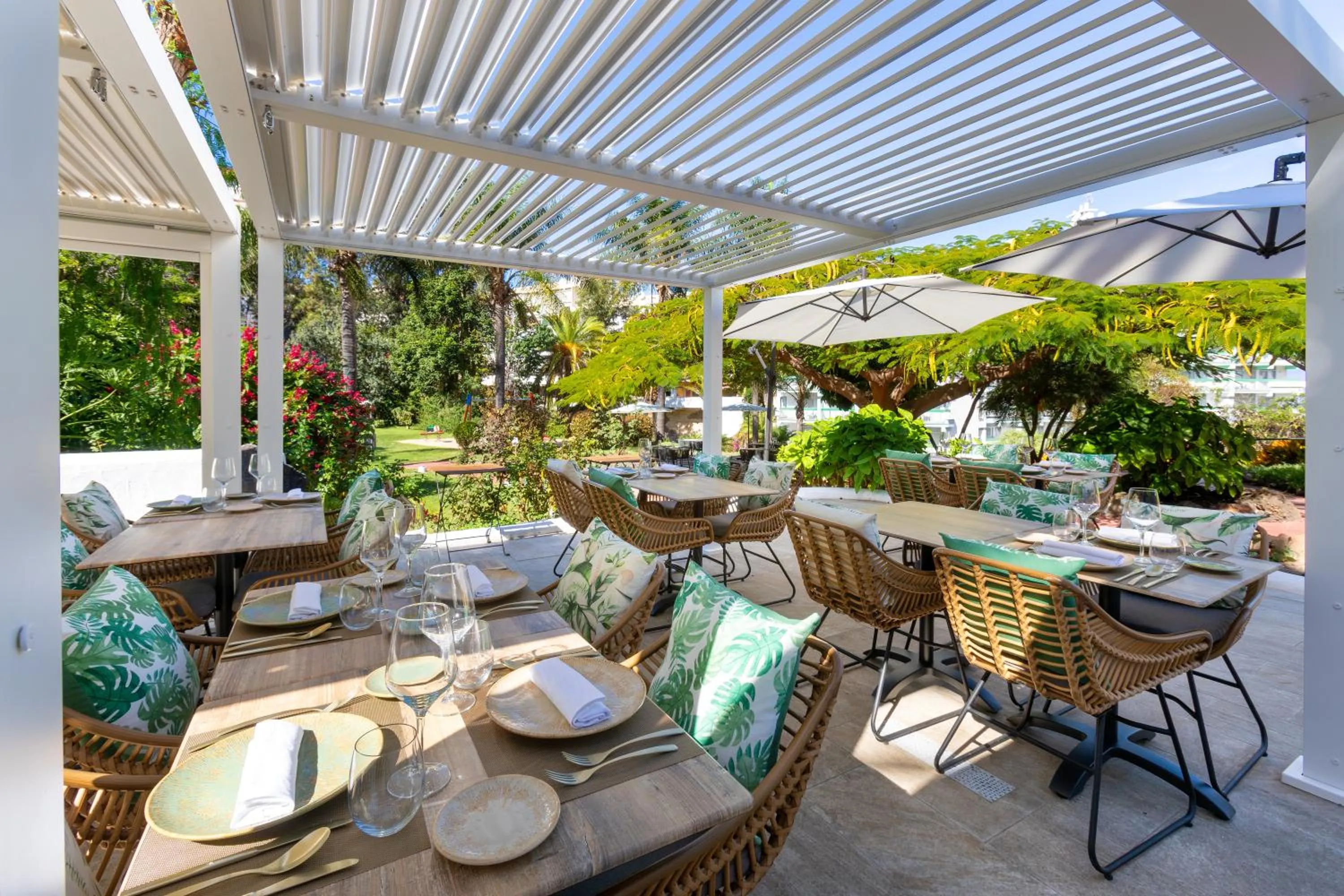 Restaurant/places to eat in Parque Vacacional Eden