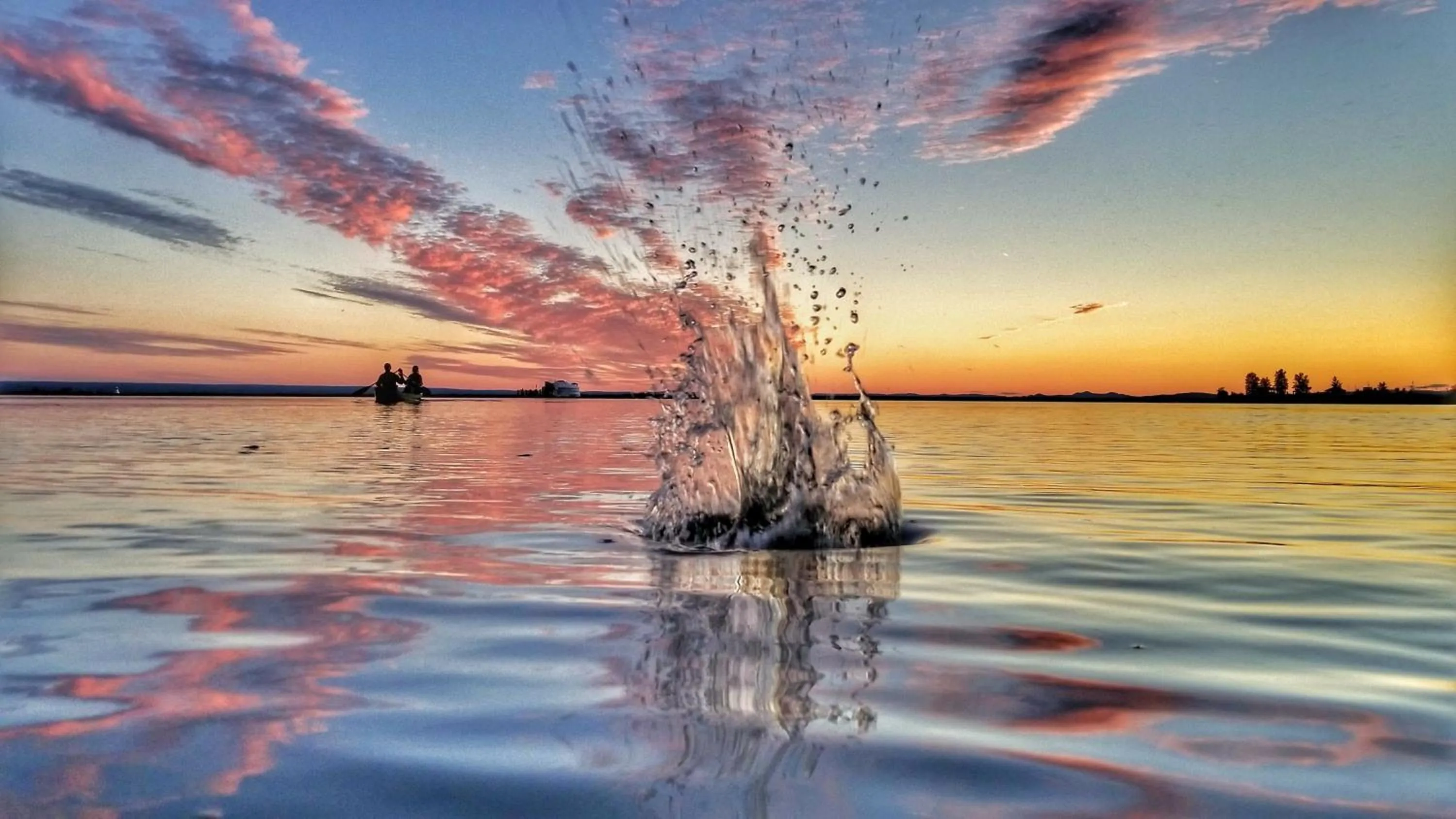 Canoeing in Aux 4 vents - Auberg'Inn