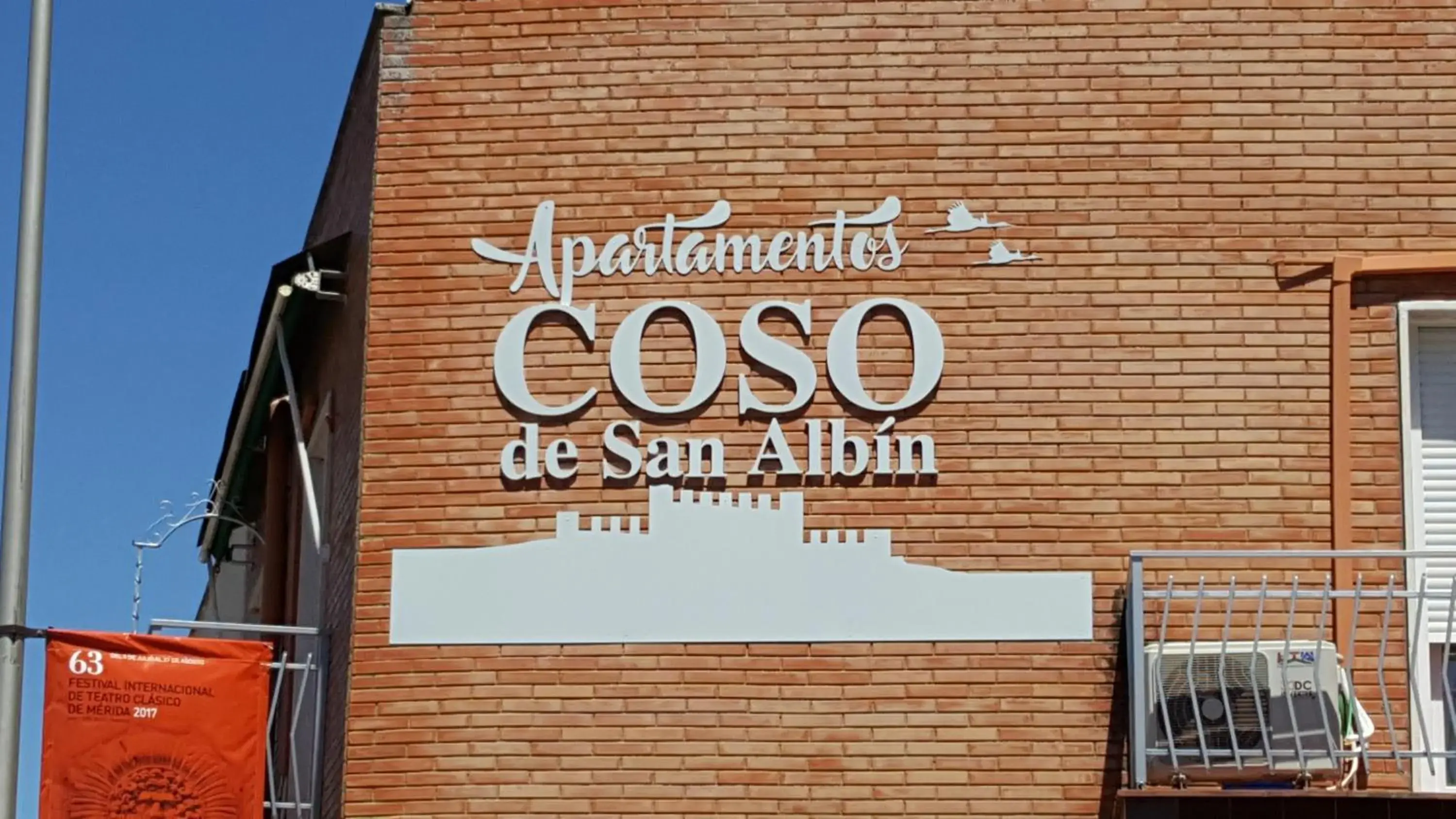 Apartment with Balcony in Apartamentos Coso de San Albin Apartment with Balcony in Apartamentos Coso de San Albin