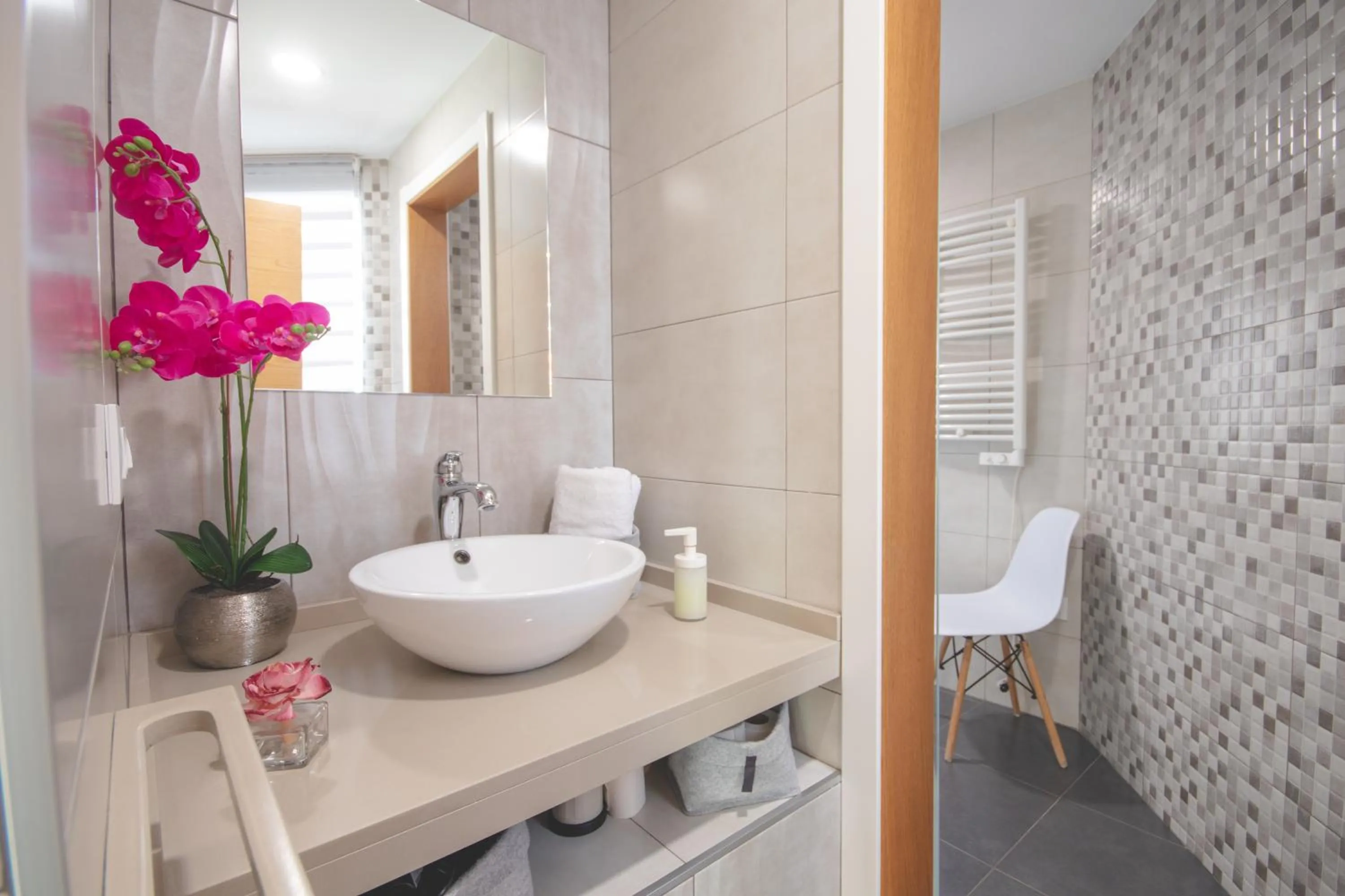 Apartment with Balcony in Apartamentos Coso de San Albin