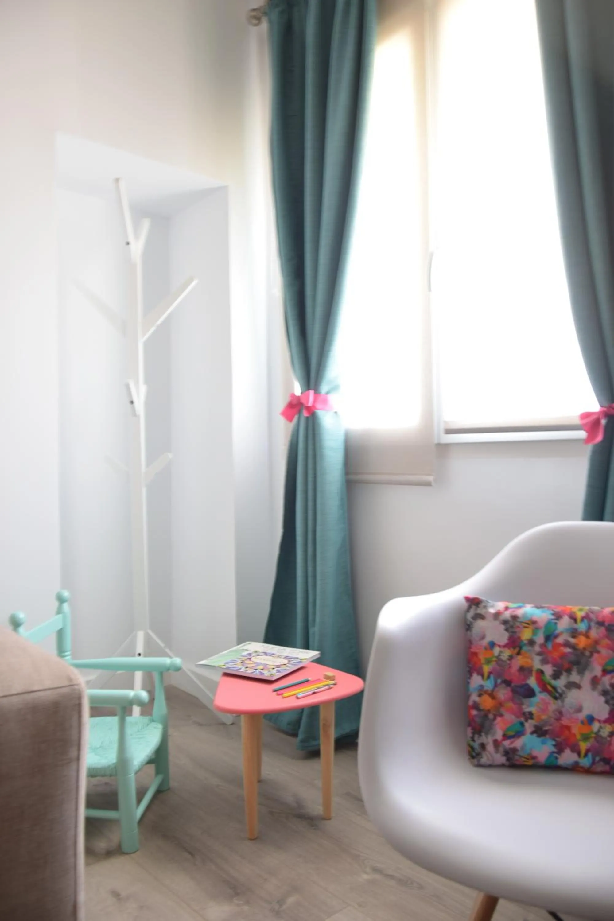 Living room in Apartamentos Coso de San Albin