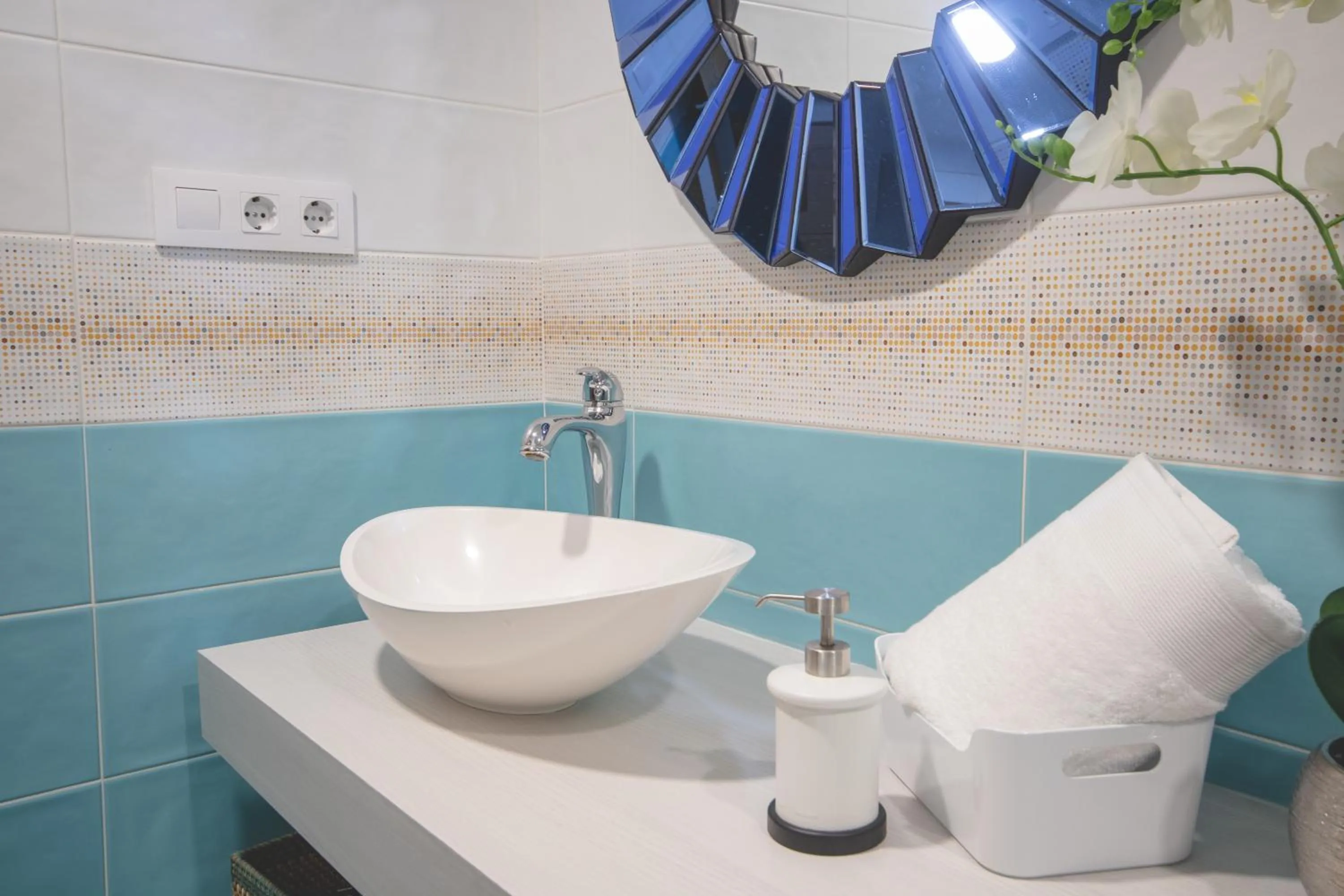 Bathroom in Apartamentos Coso de San Albin