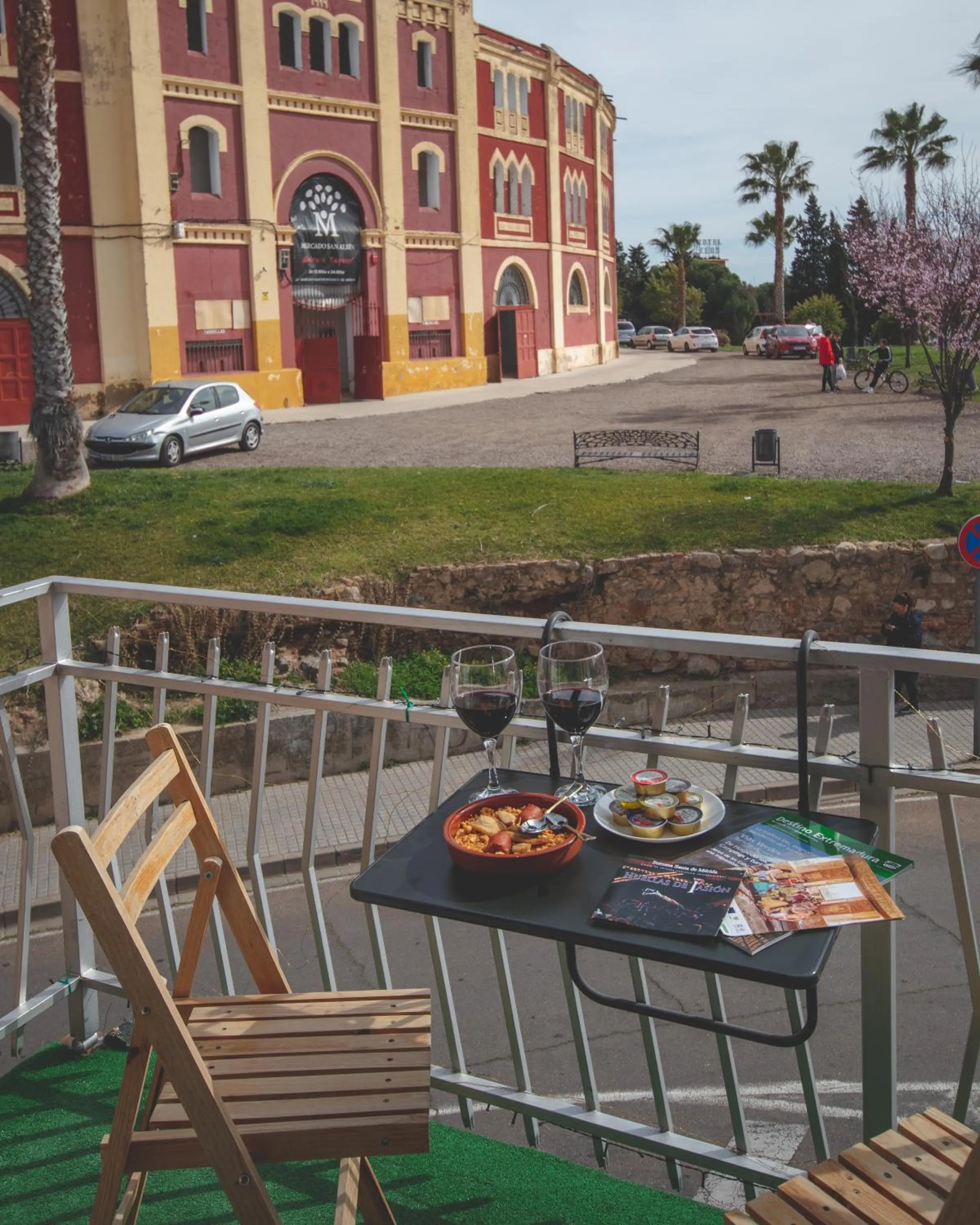 Balcony/Terrace in Apartamentos Coso de San Albin
