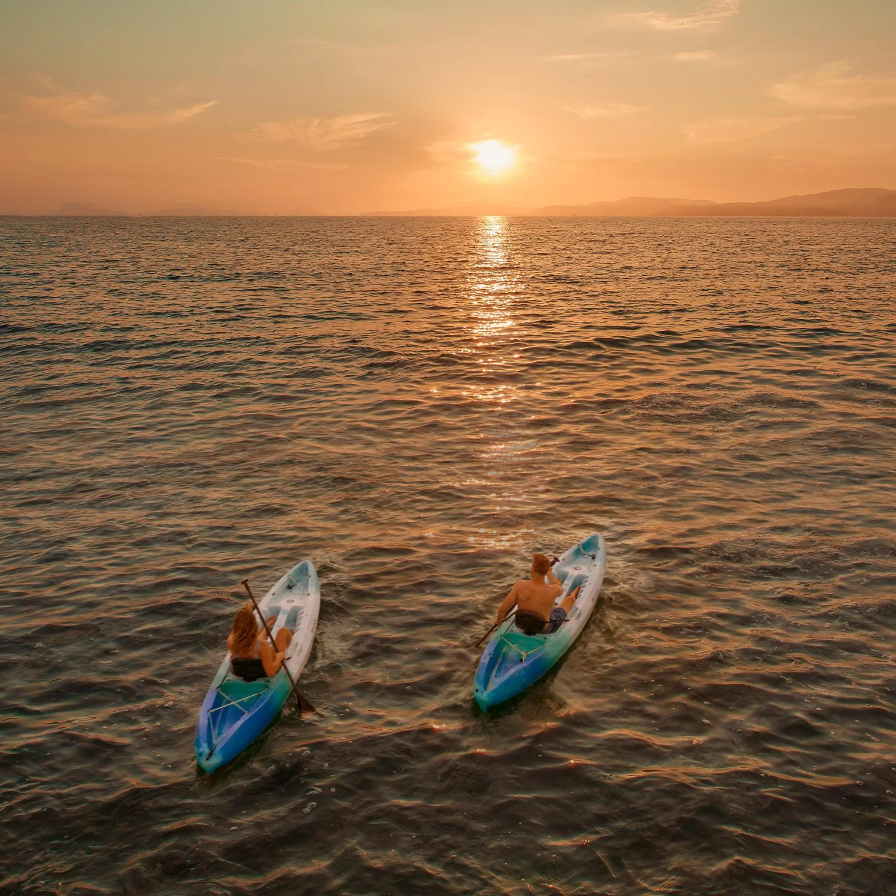 Canoeing in Bungalows Key Largo - All Inclusive