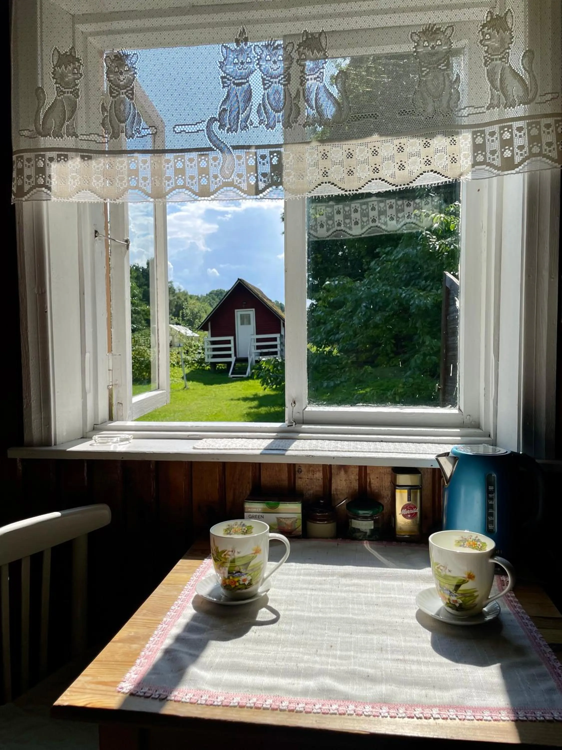 Little Garden House