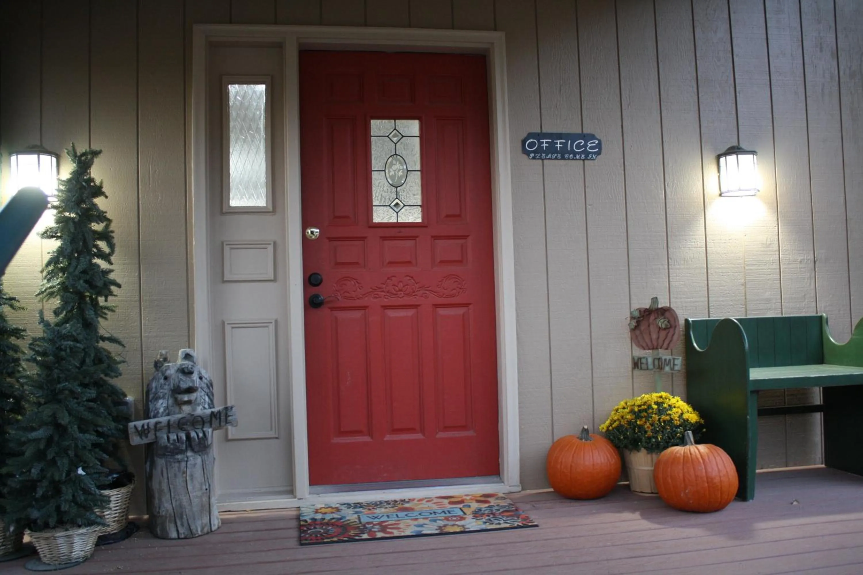 Property building in Hideaway Mountain Lodge