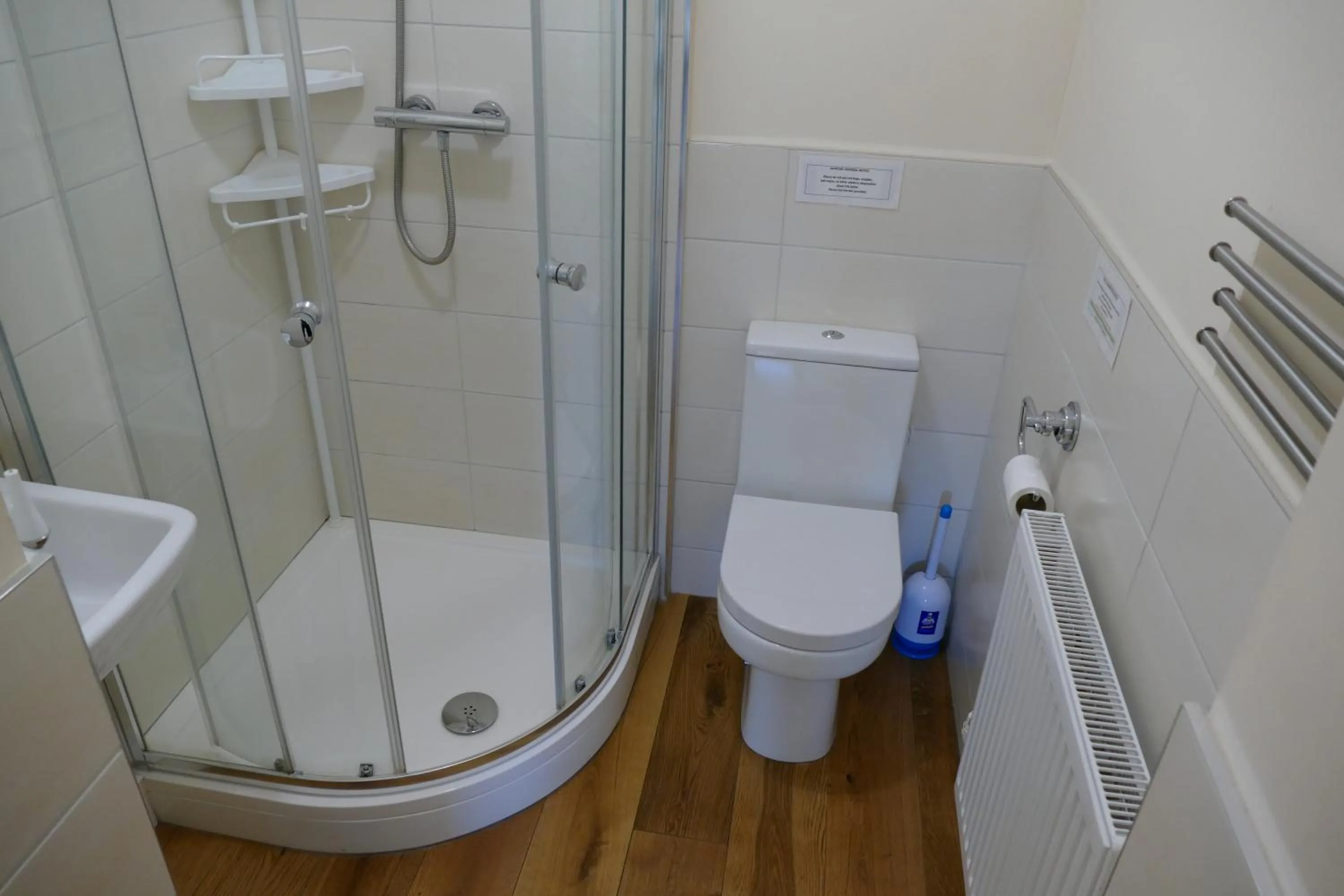 Shower in Magnolia Self Contained Suites