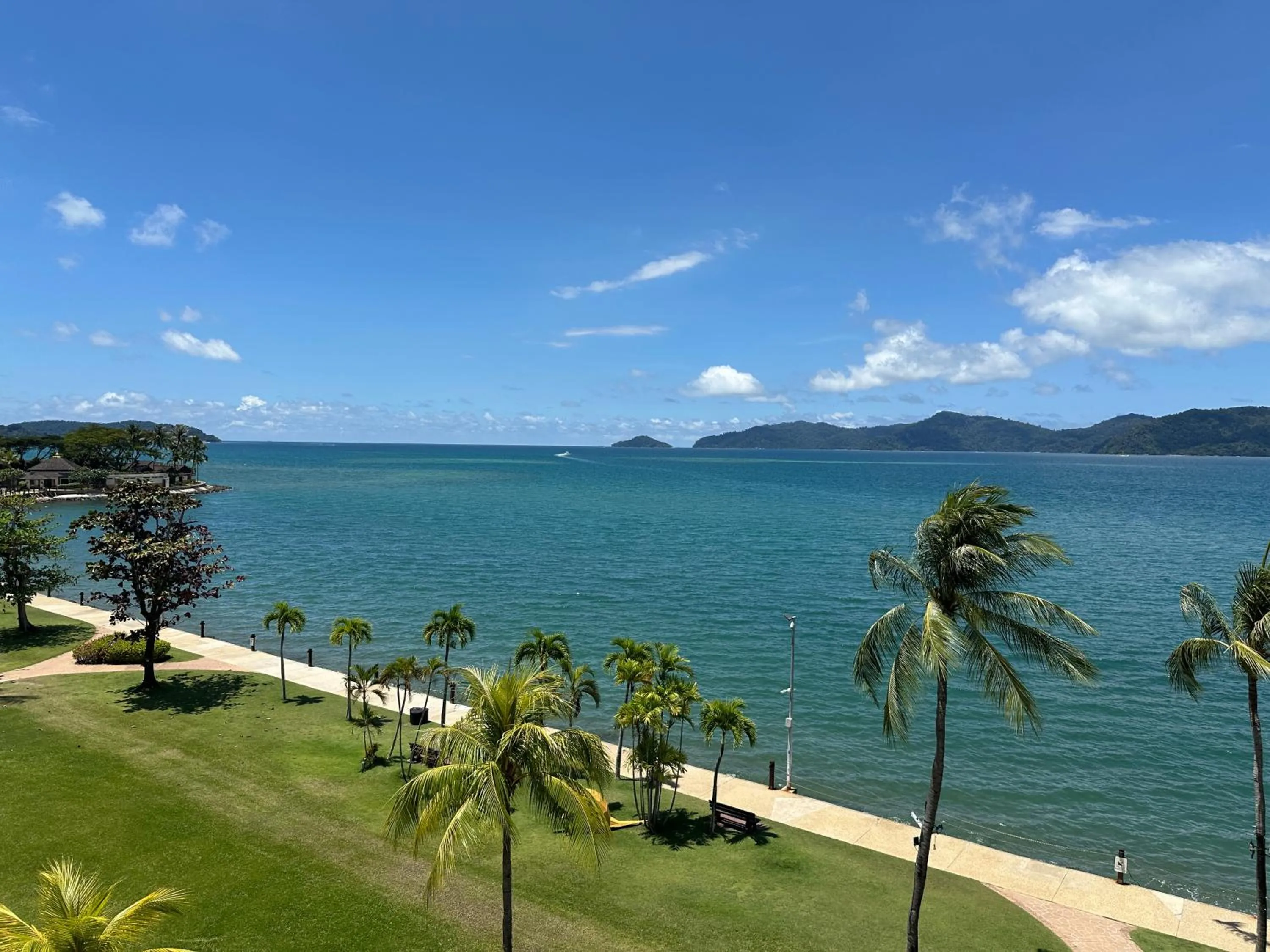 View (from property/room) in Shangri-La Tanjung Aru, Kota Kinabalu