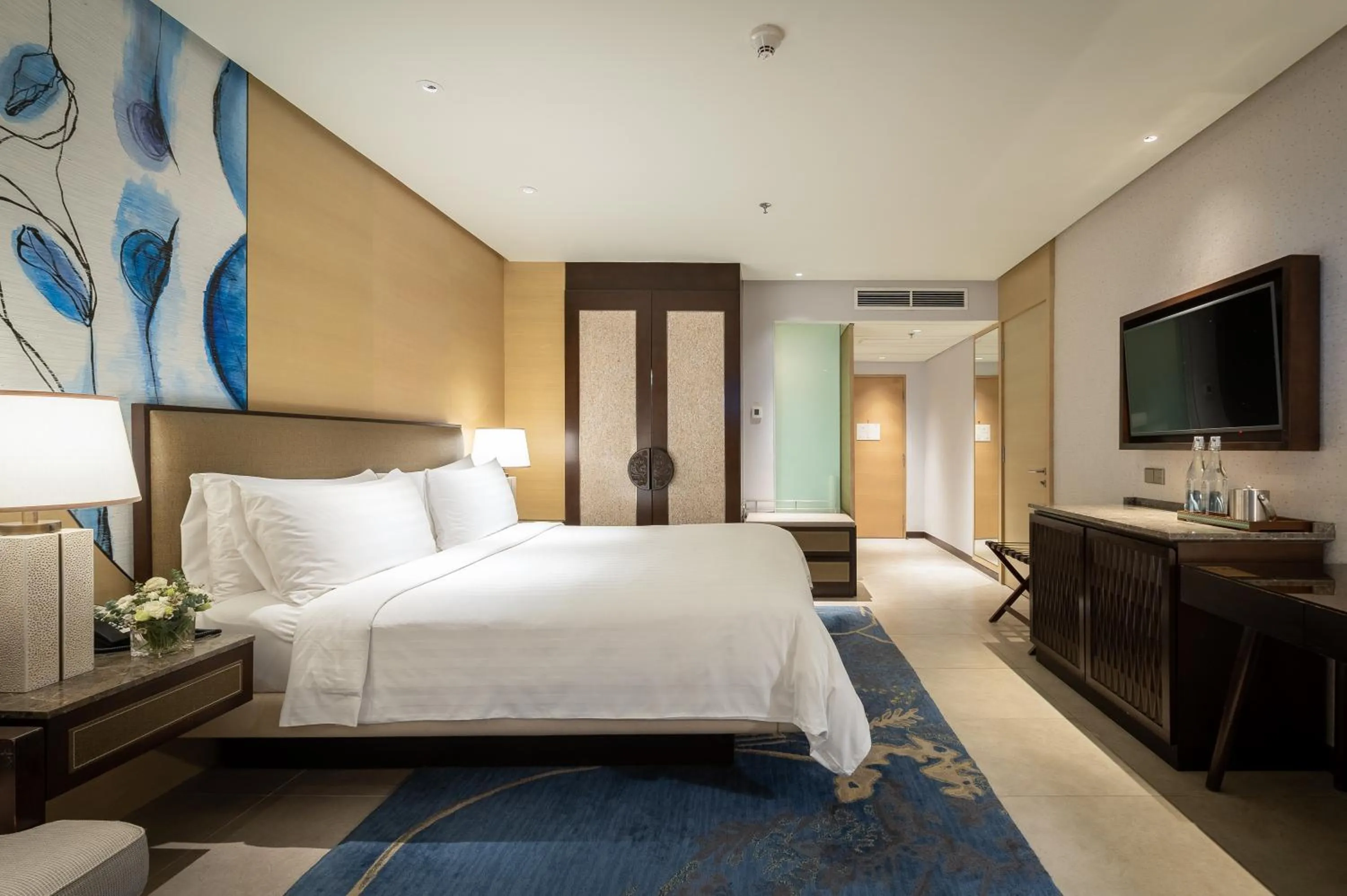 Bed in Shangri-La Tanjung Aru, Kota Kinabalu