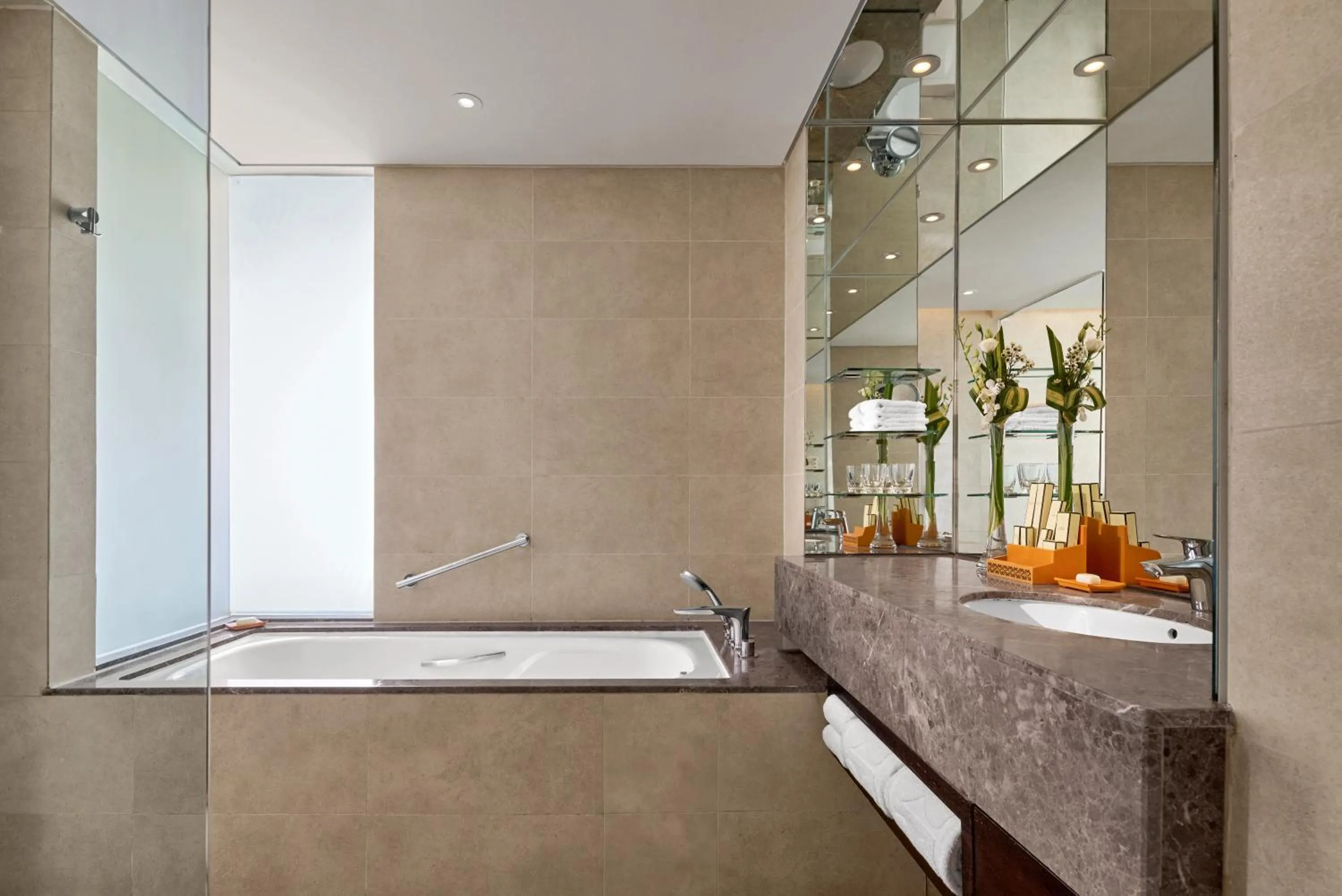 Toilet in Shangri-La Tanjung Aru, Kota Kinabalu