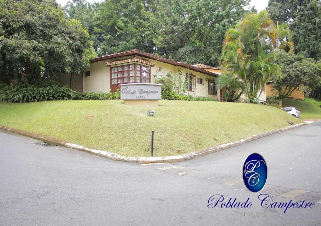 Property building in Hotel Poblado Campestre