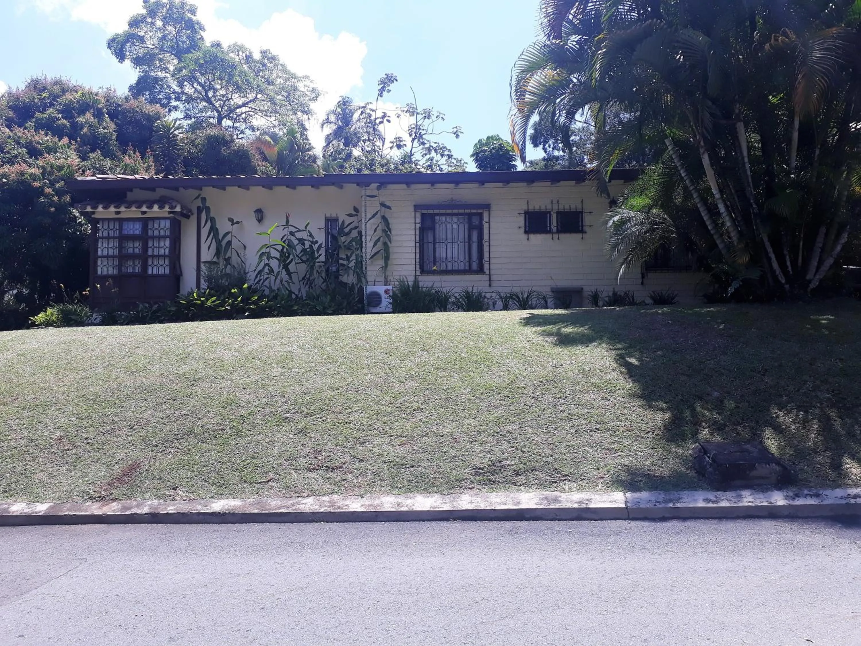 Facade/entrance in Hotel Poblado Campestre