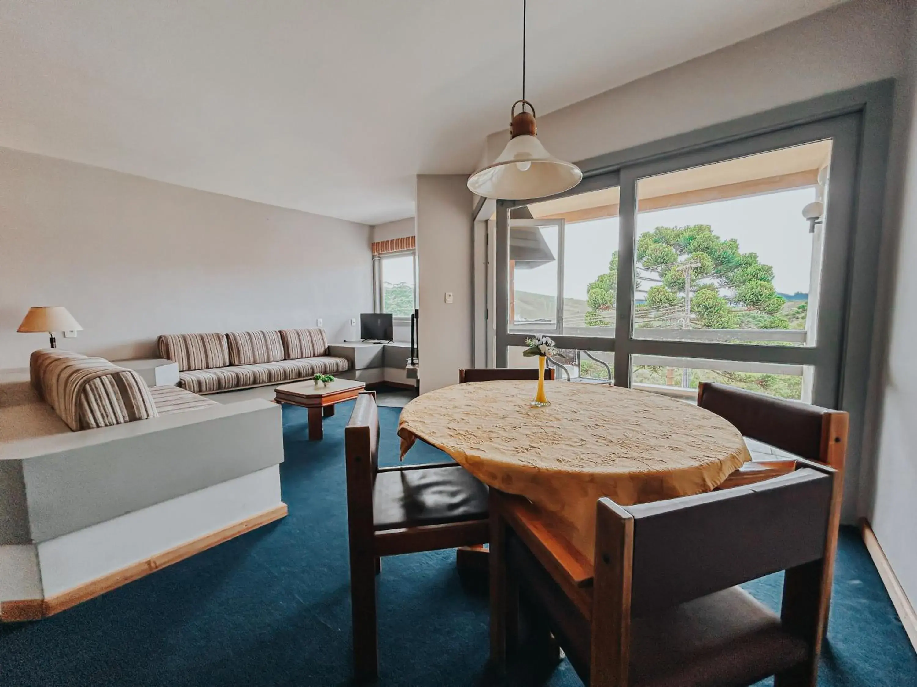 Living room in Plaza Inn Week Inn Living room in Plaza Inn Week Inn