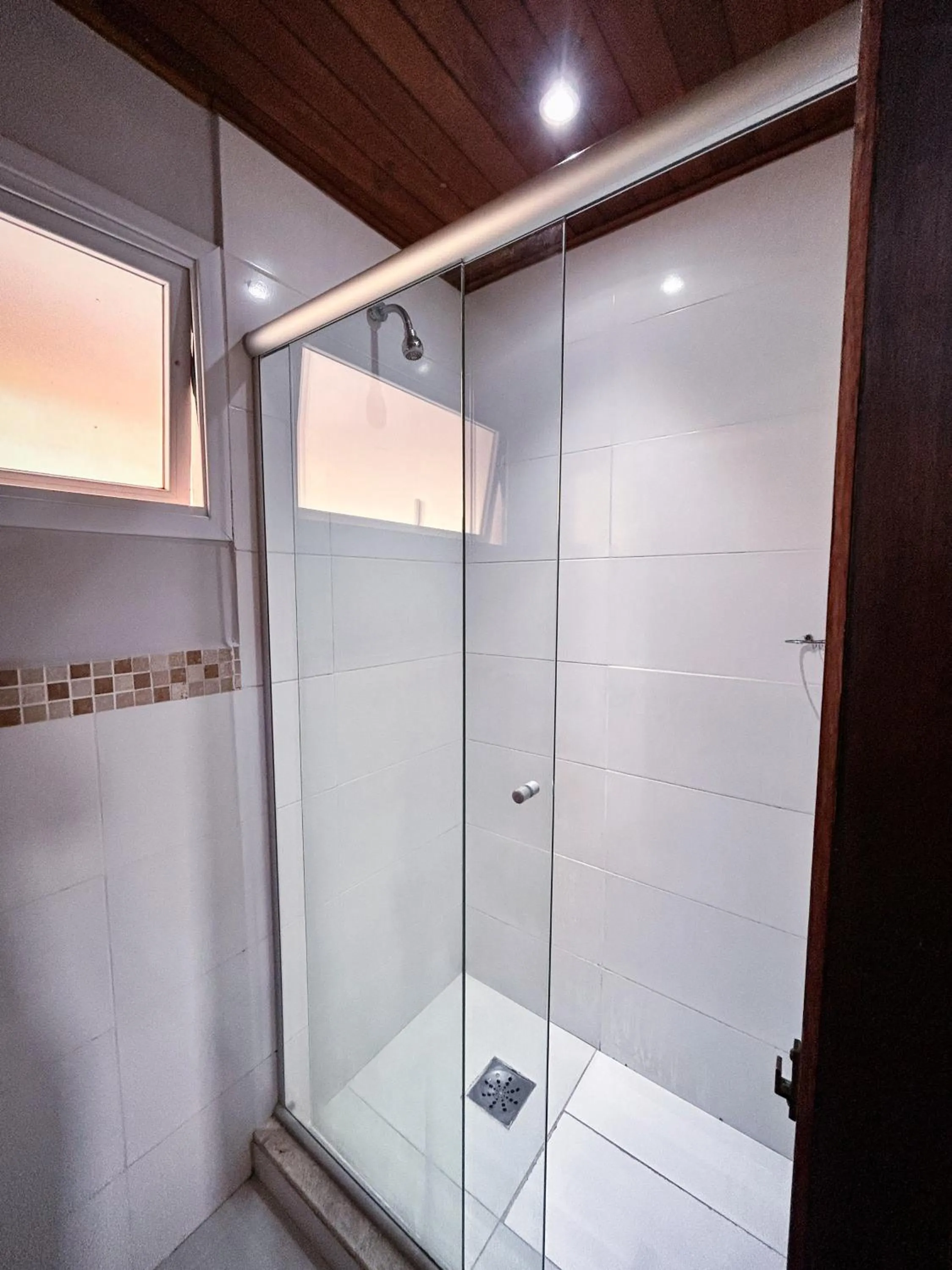 Bathroom in Plaza Inn Week Inn