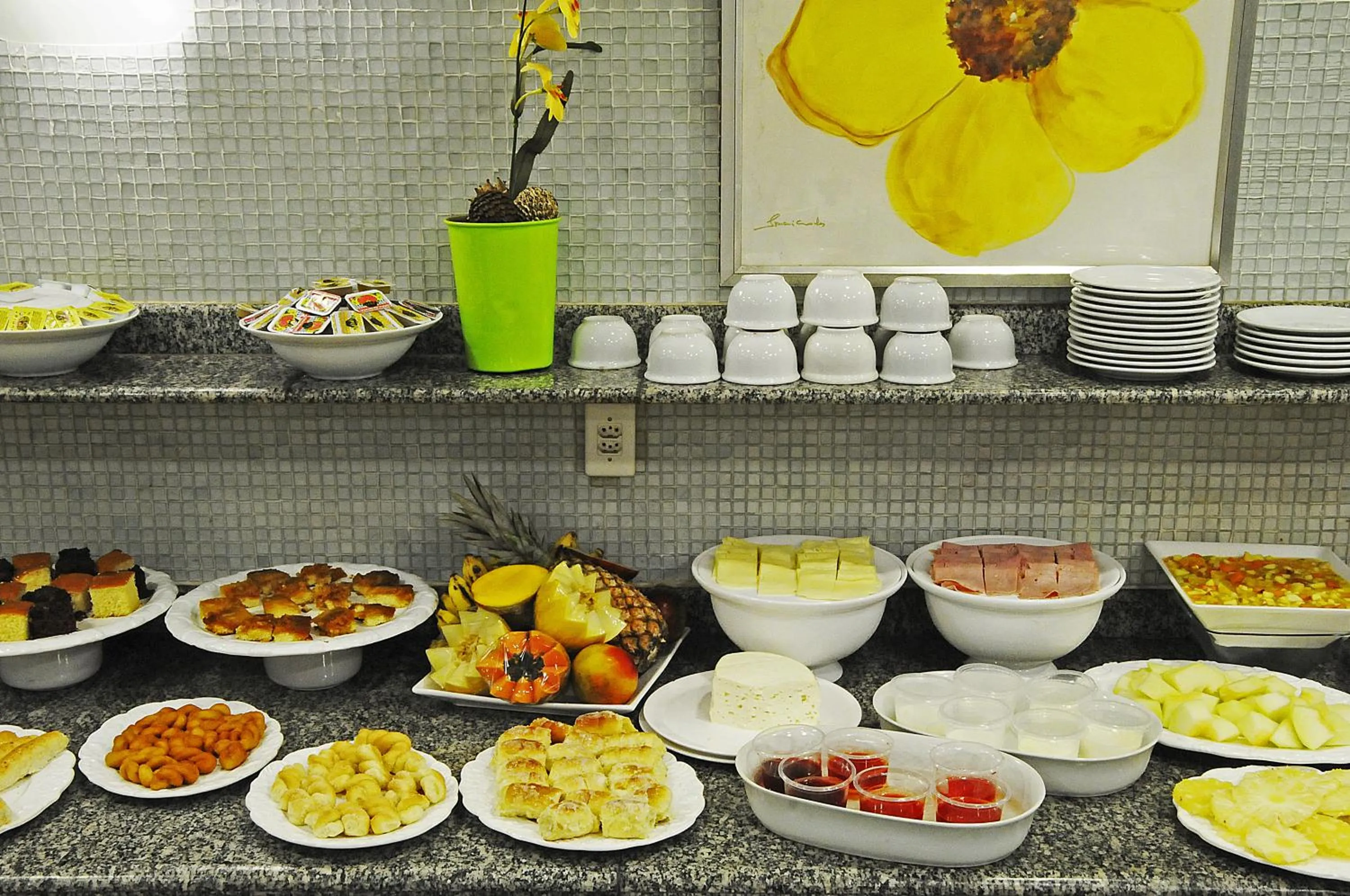 Restaurant/places to eat in Oft San Conrado Hotel