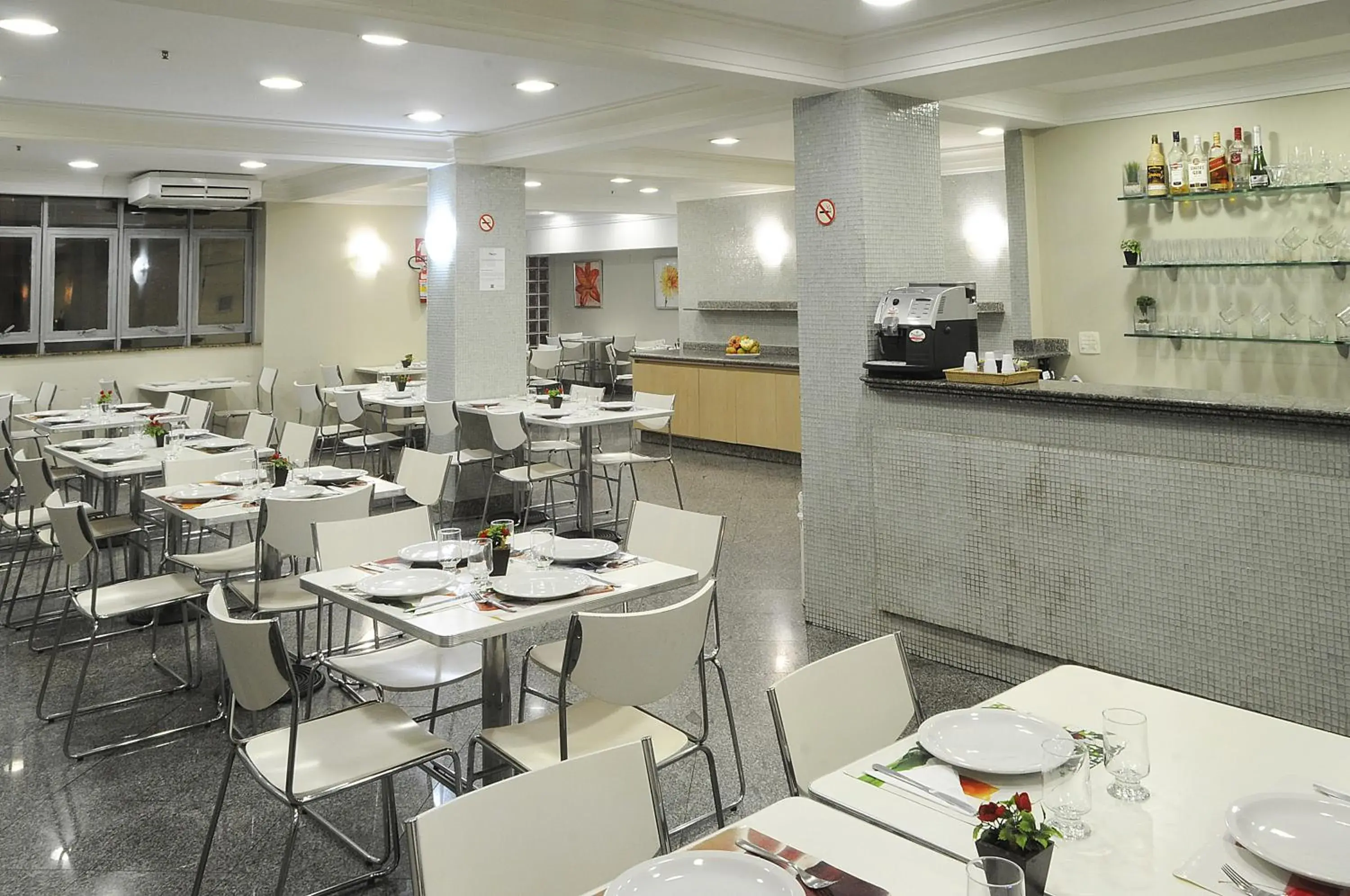 Restaurant/places to eat in Oft San Conrado Hotel Restaurant/places to eat in Oft San Conrado Hotel