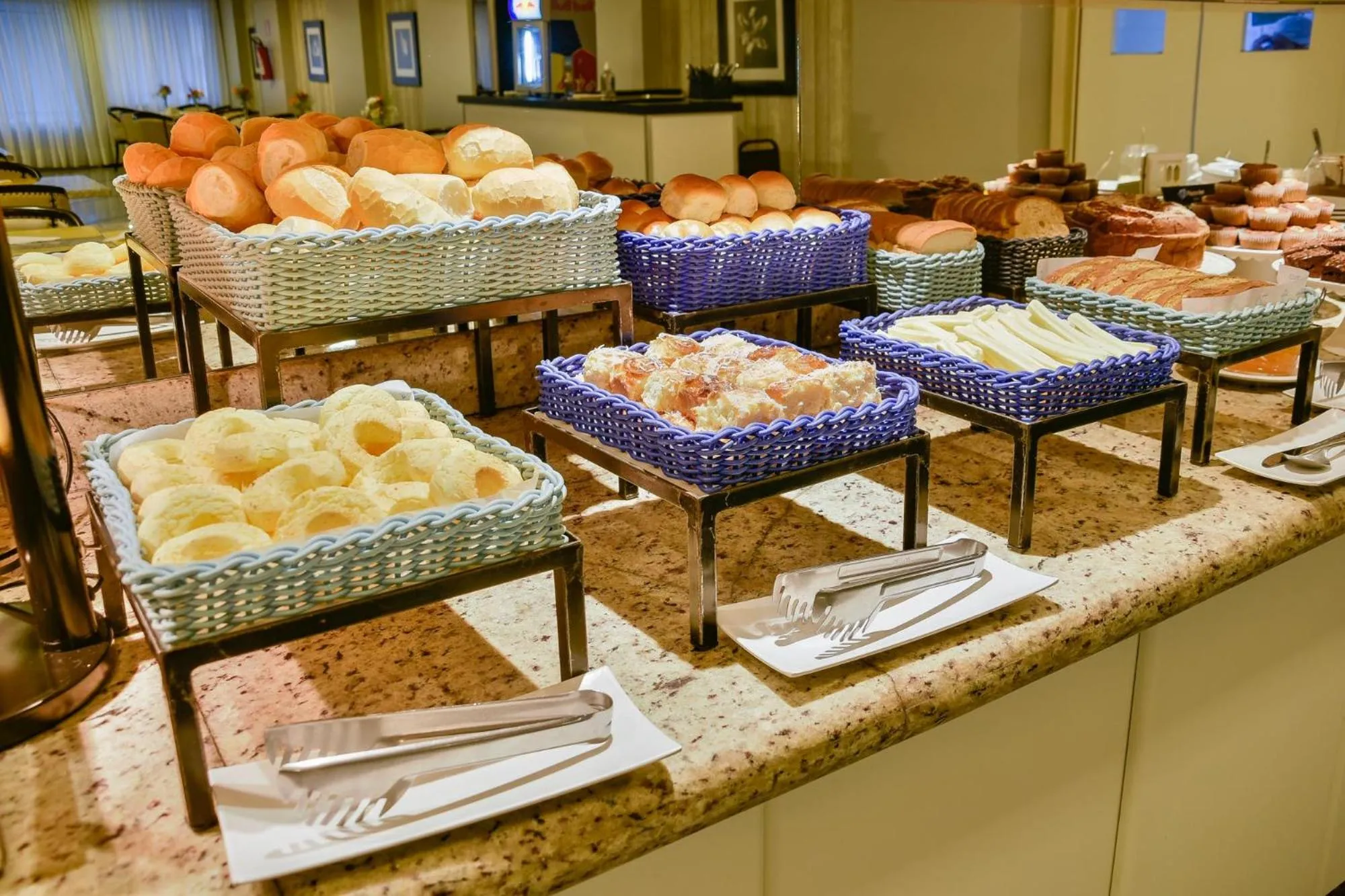Breakfast in Plaza Inn Augustus