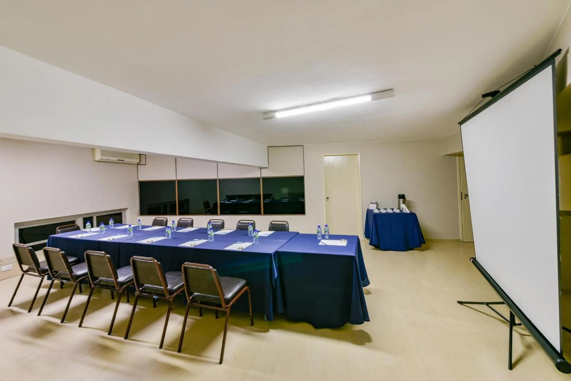 Meeting/conference room in Plaza Inn Augustus