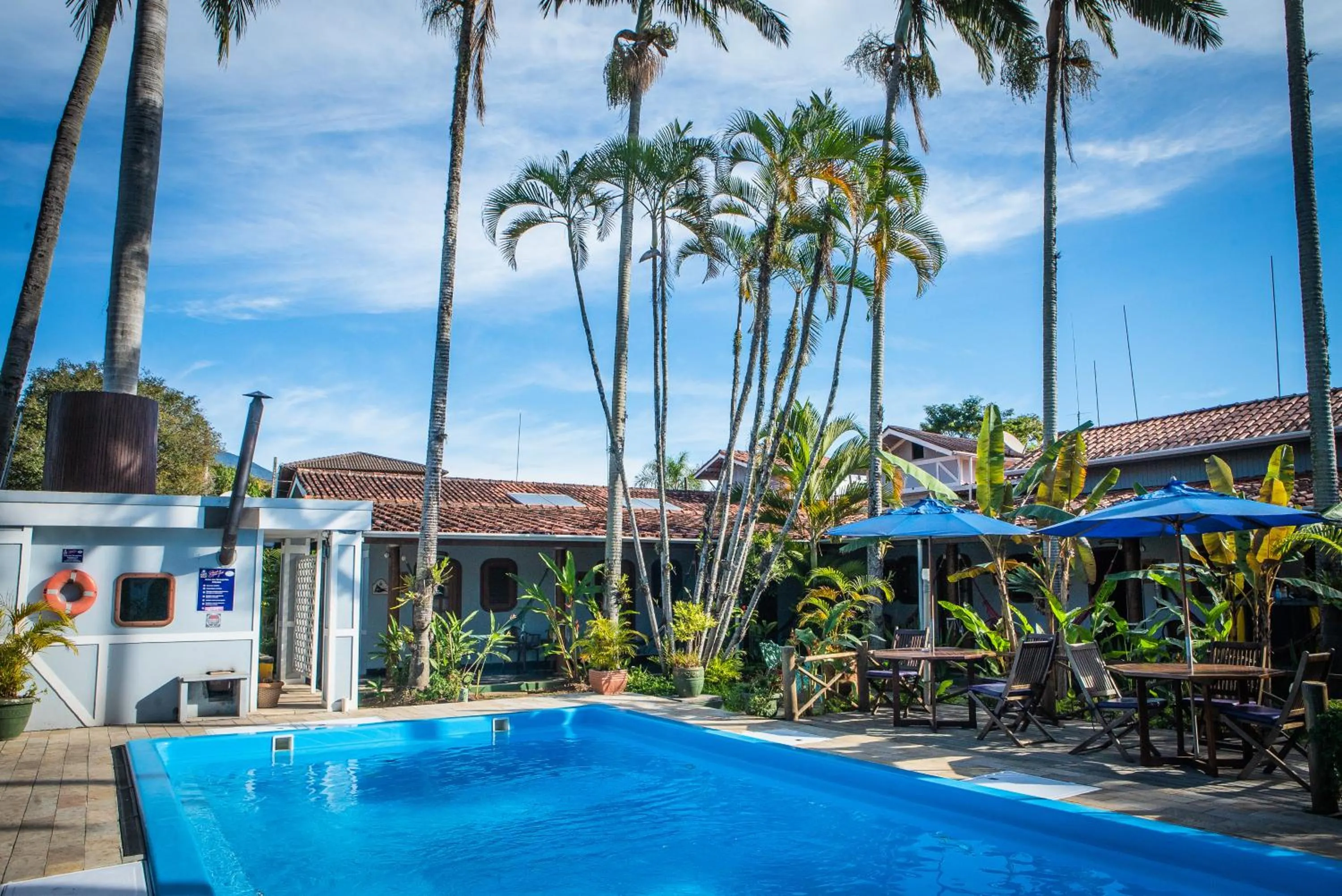 Swimming pool in Plaza Inn Pousada do Capitão