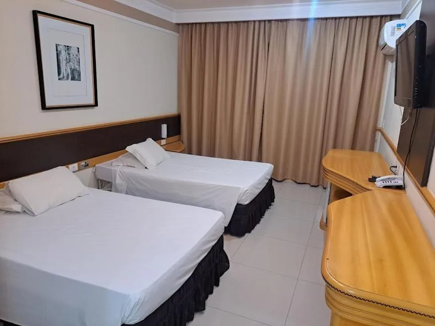 Bed in Hotel Michelangelo