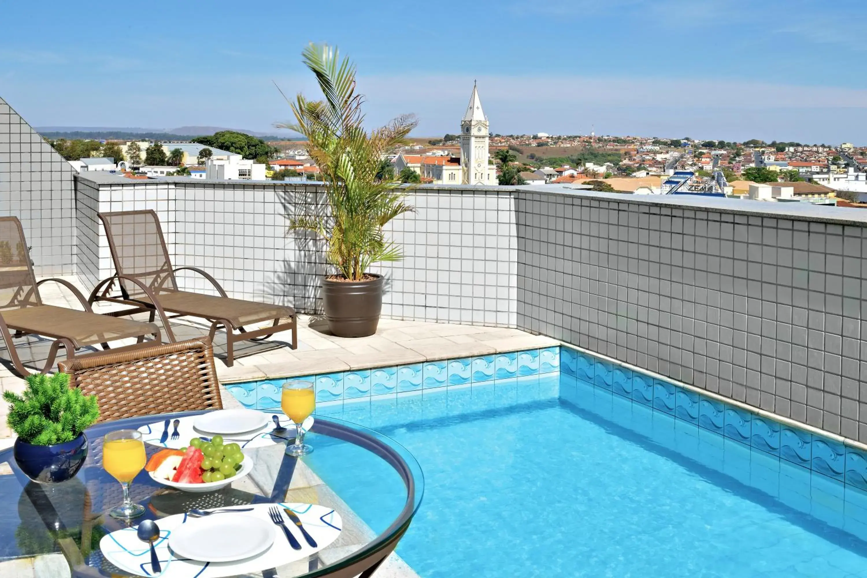 Swimming pool in Plaza Inn Flat Araxá Swimming pool in Plaza Inn Flat Araxá