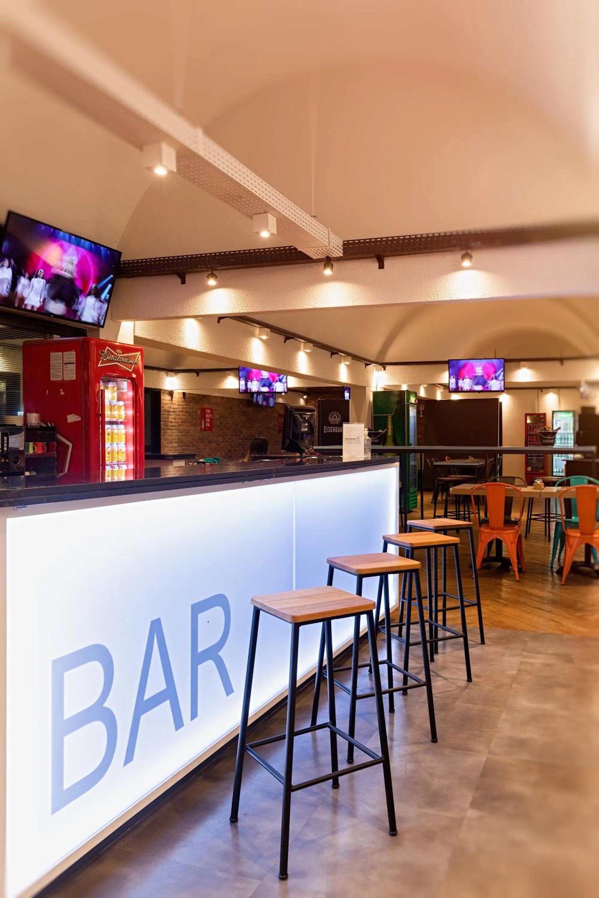 Restaurant/places to eat in ibis Styles Rio Preto Monte Libano