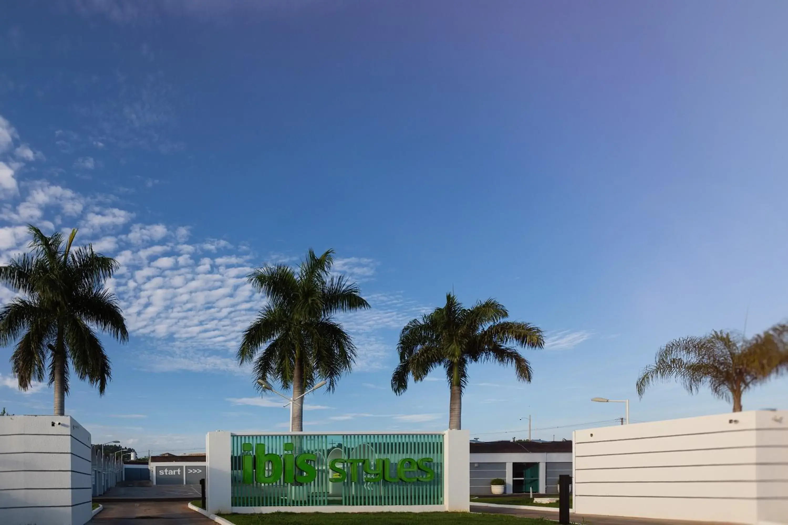 Facade/entrance in ibis Styles Rio Preto Monte Libano Facade/entrance in ibis Styles Rio Preto Monte Libano