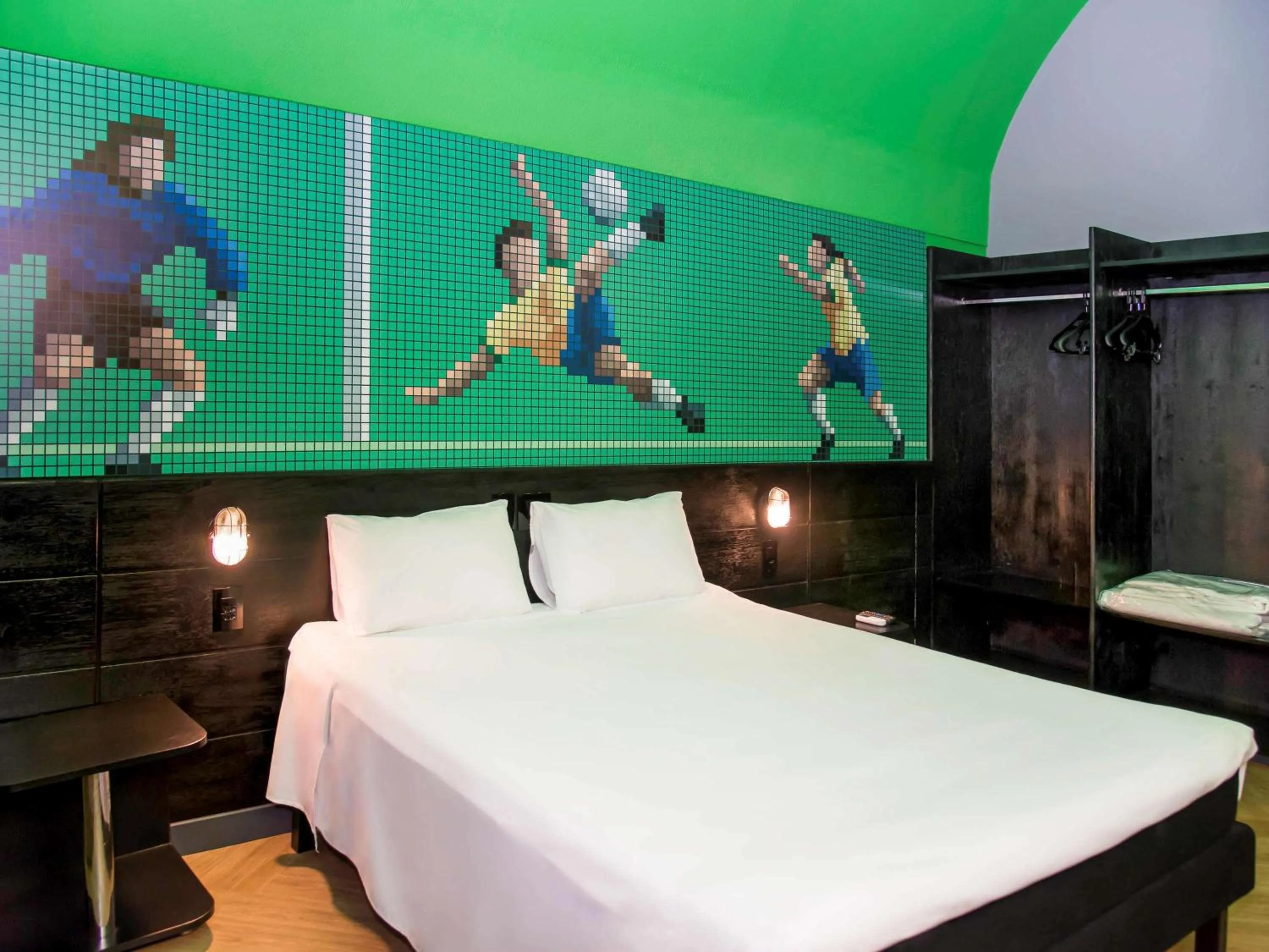 Photo of the whole room, Bed in ibis Styles Rio Preto Monte Libano