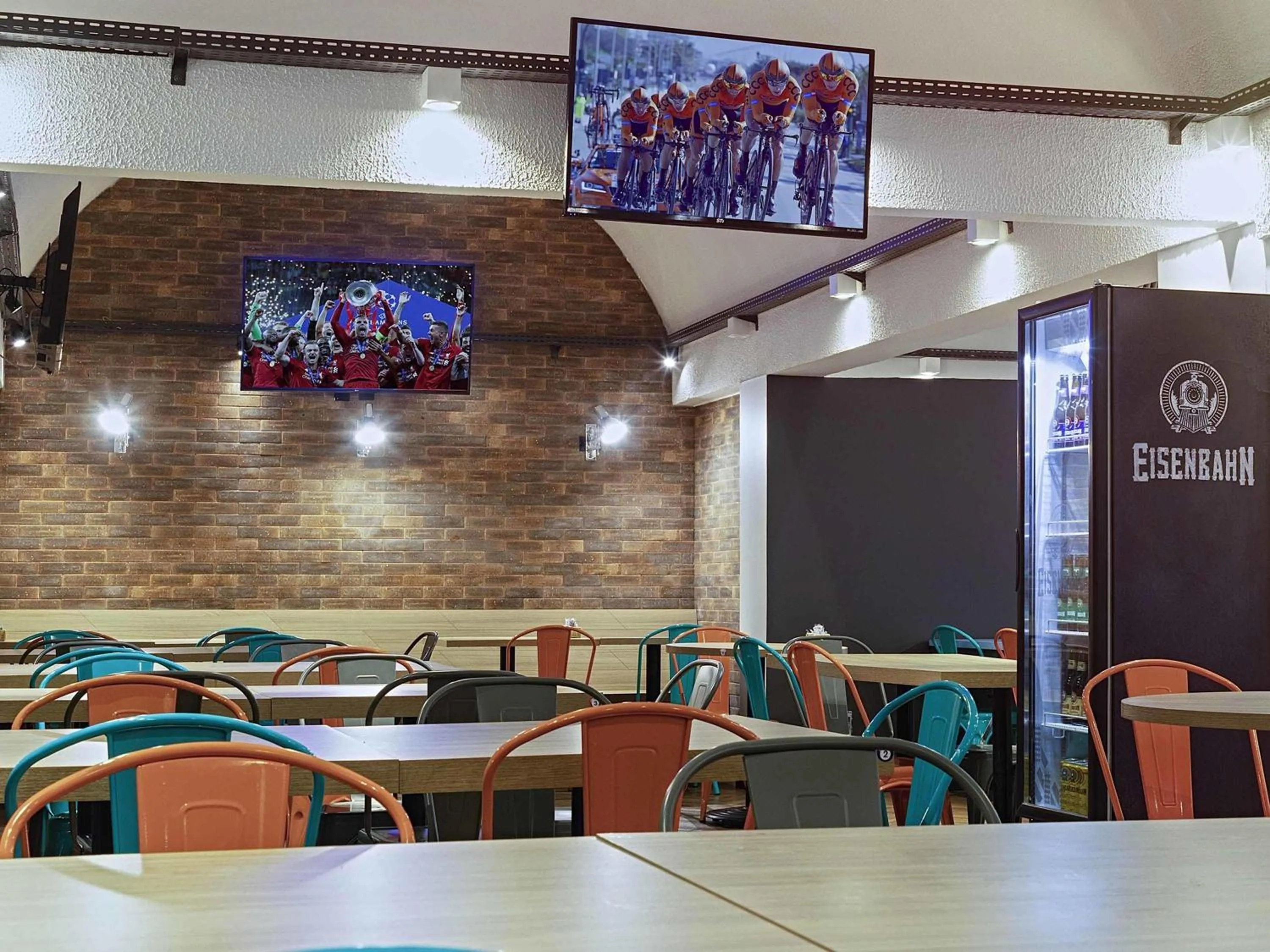 Restaurant/places to eat in ibis Styles Rio Preto Monte Libano