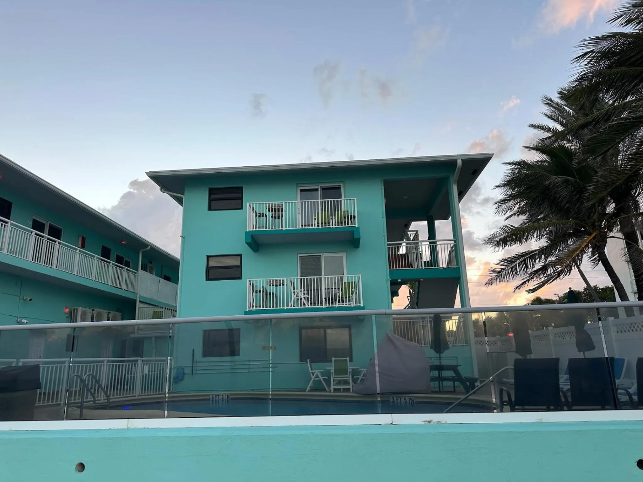 Windjammer Resort and Beach Club