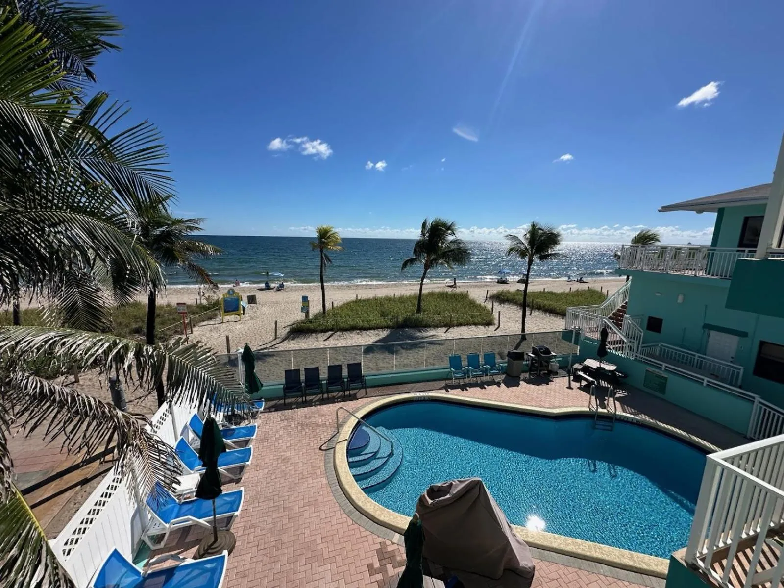 Windjammer Resort and Beach Club