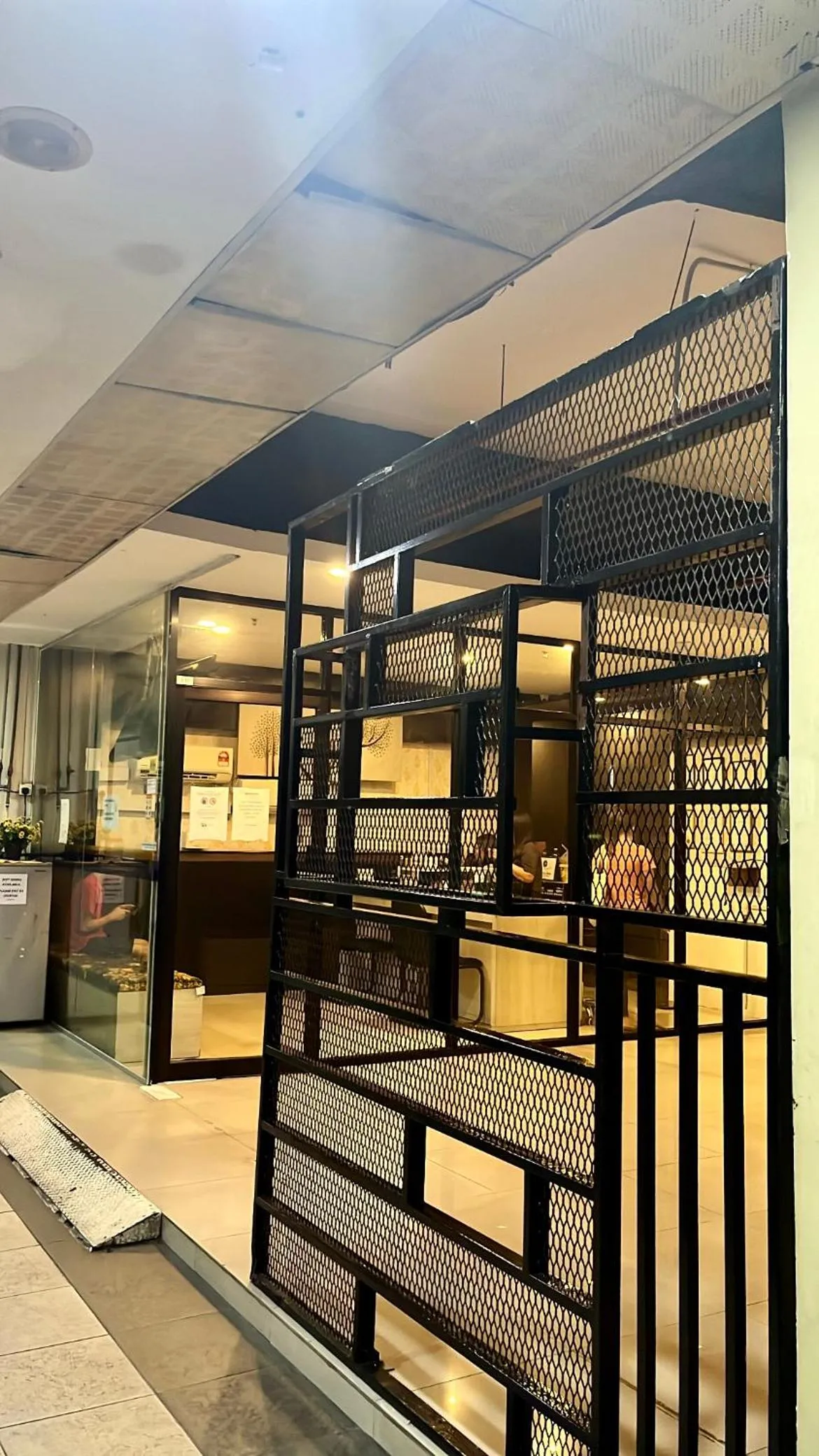 Switz Paradise Hotel