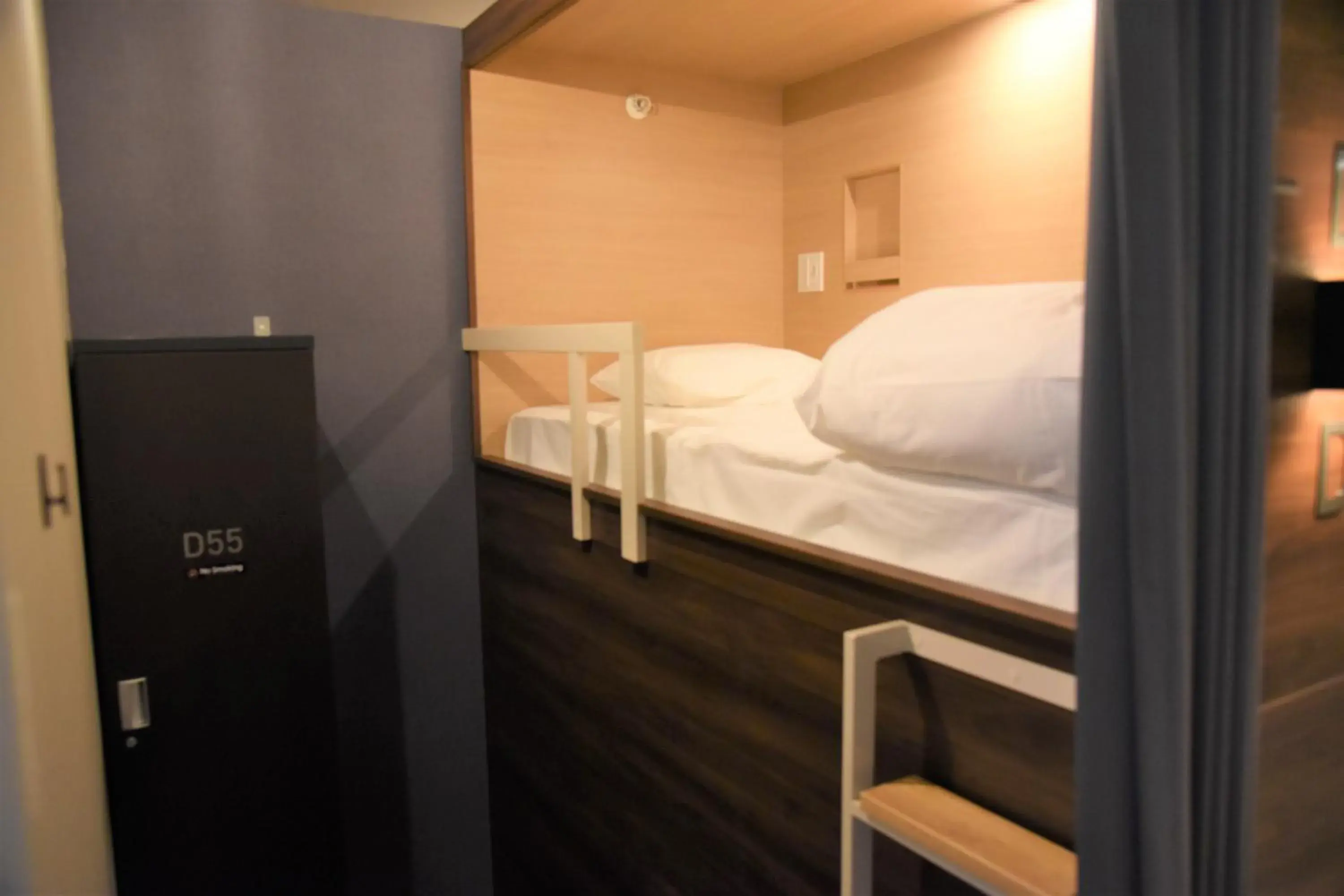 bunk bed, Bed in Hotel The Gate Kumamoto bunk bed, Bed in Hotel The Gate Kumamoto