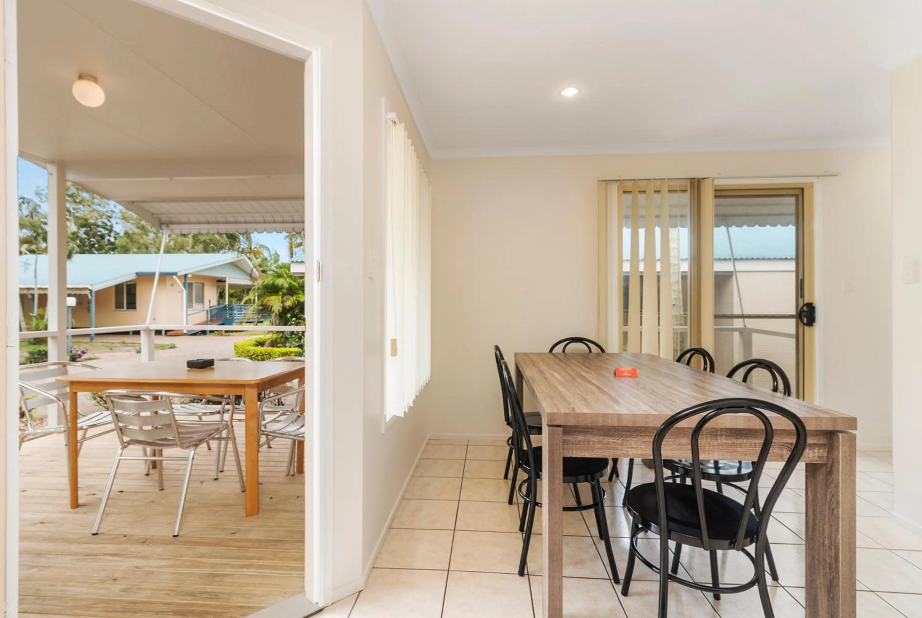 Dining area in Discovery Parks - Coolwaters, Yeppoon