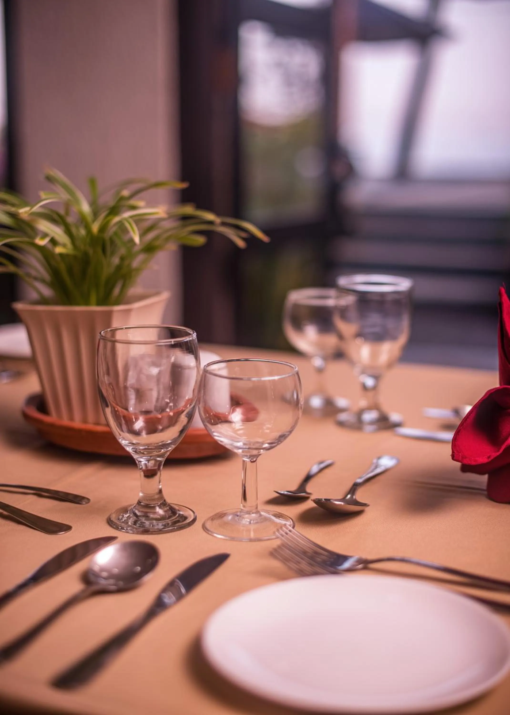 Restaurant/places to eat in Nugraha Lovina Seaview Resort & Spa