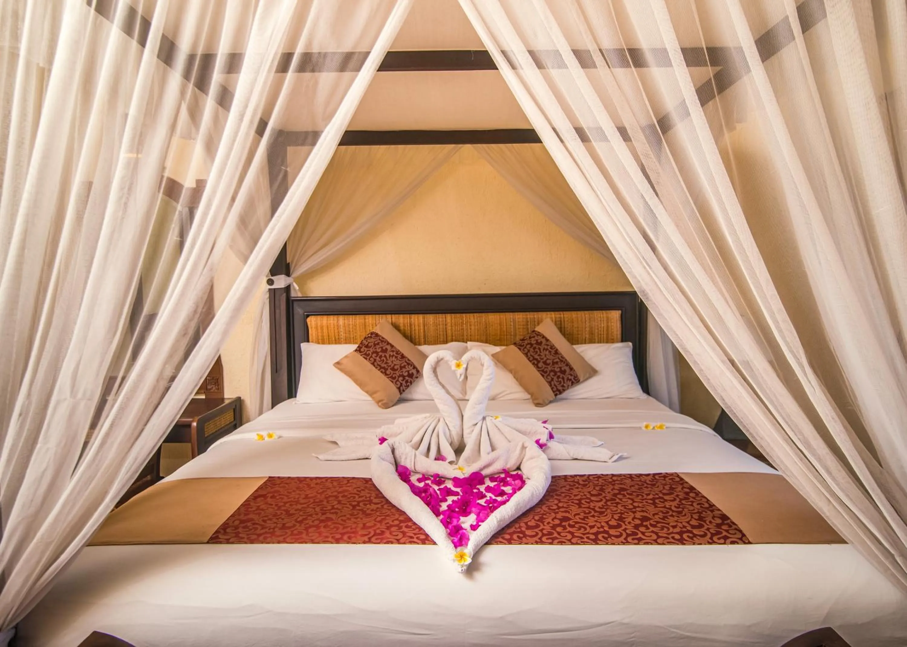 Bed in Nugraha Lovina Seaview Resort & Spa