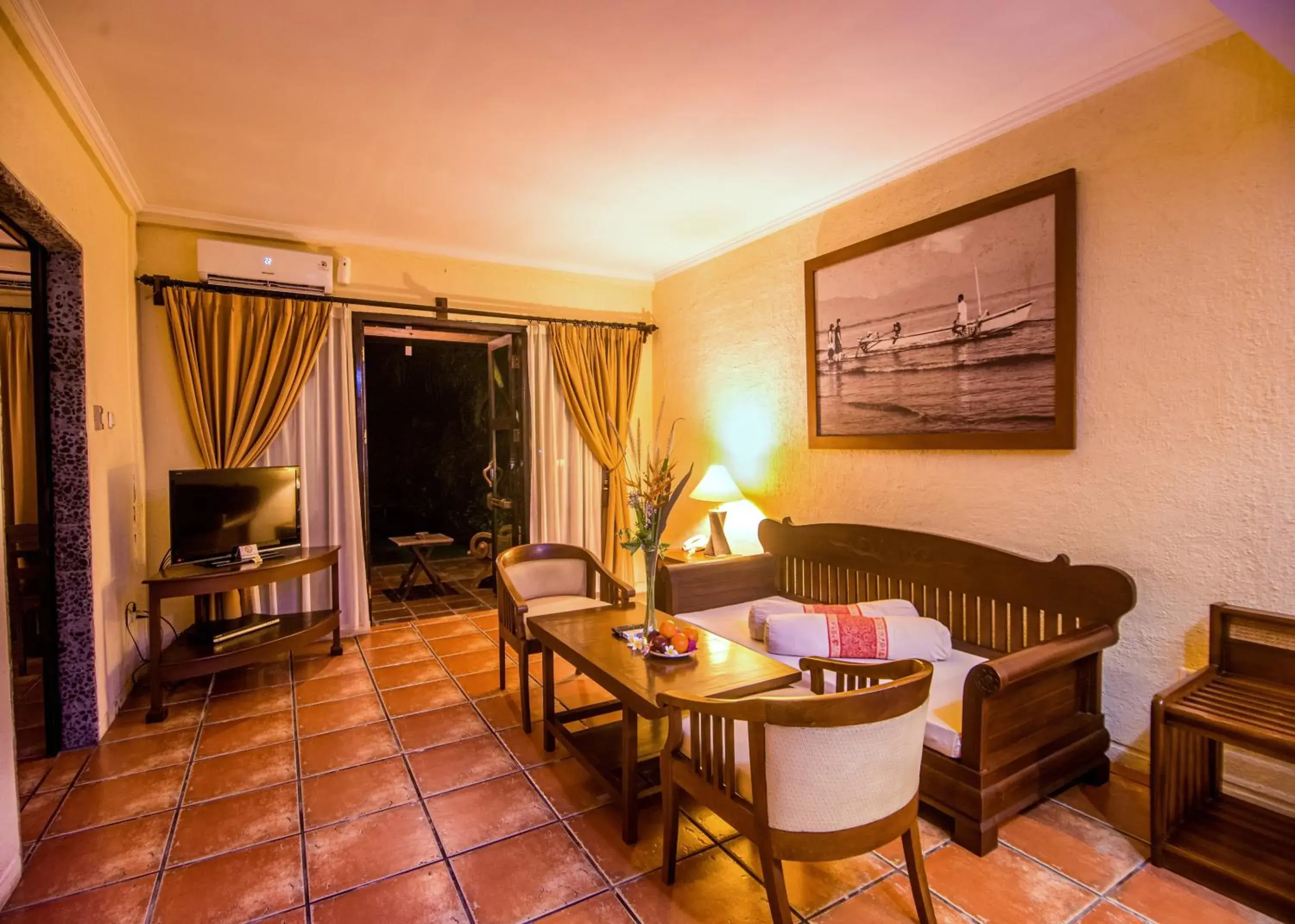 Living room in Nugraha Lovina Seaview Resort & Spa Living room in Nugraha Lovina Seaview Resort & Spa