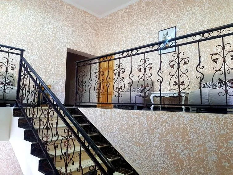 Hotel Iveria