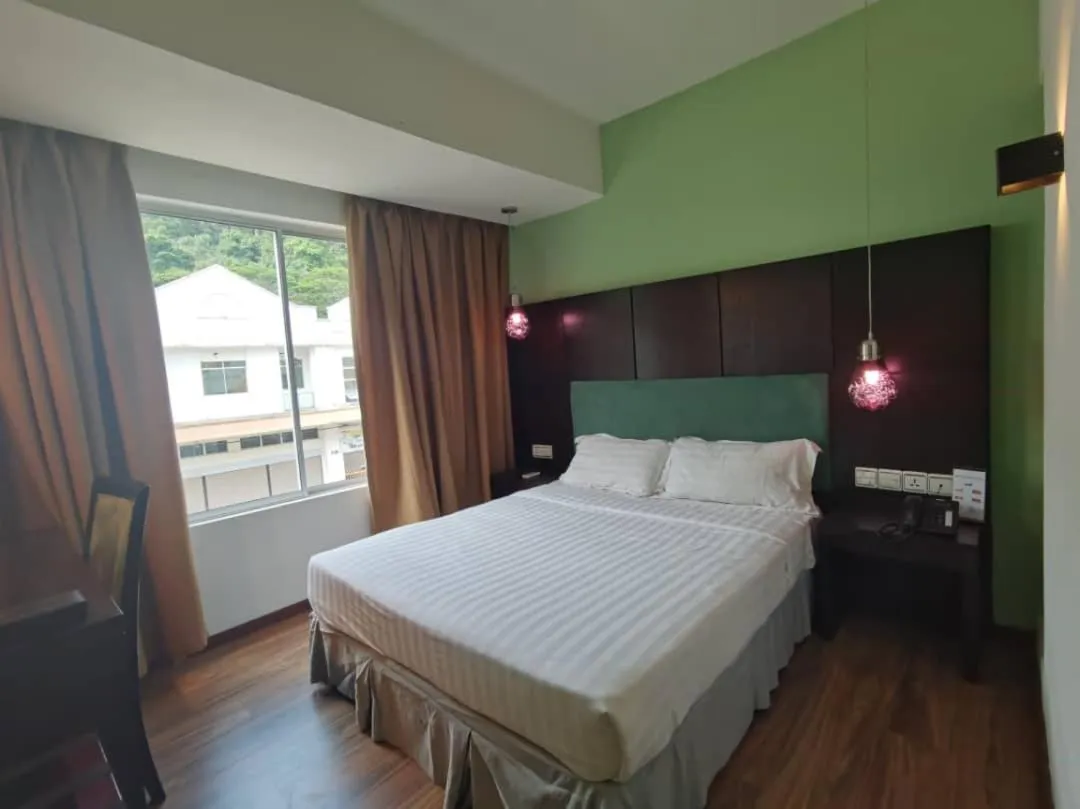 Bed in 2 Inn 1 Boutique Hotel & Spa