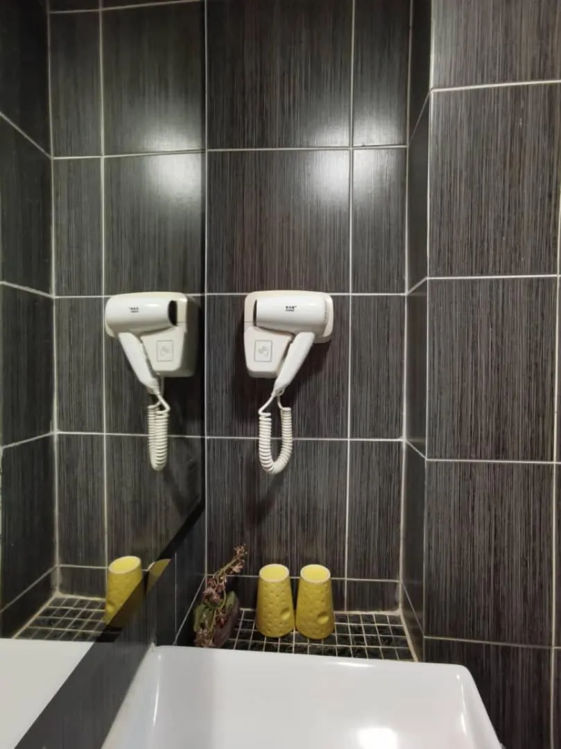 2 Inn 1 Boutique Hotel & Spa