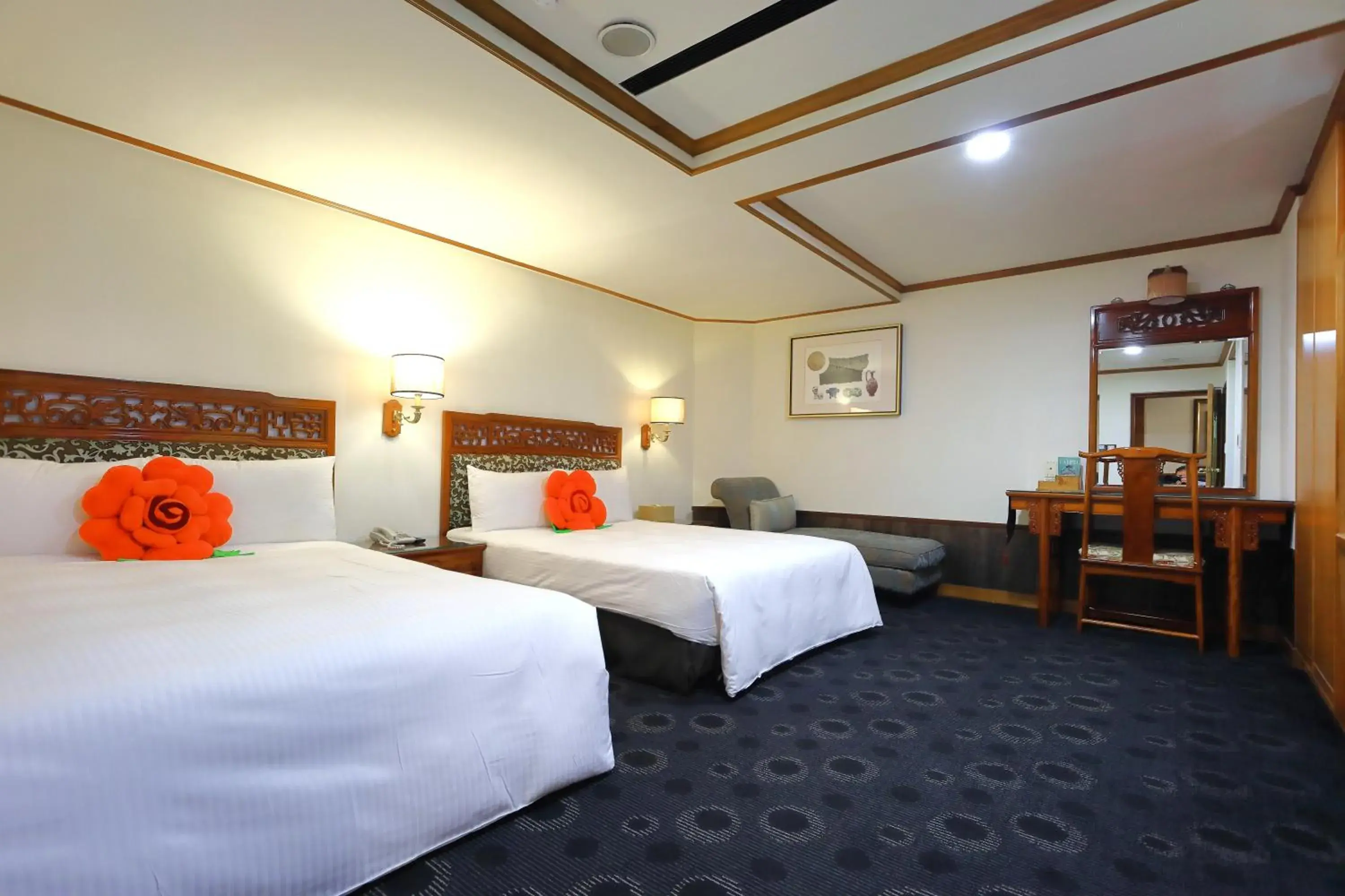 Bed in Han She Hotel Bed in Han She Hotel