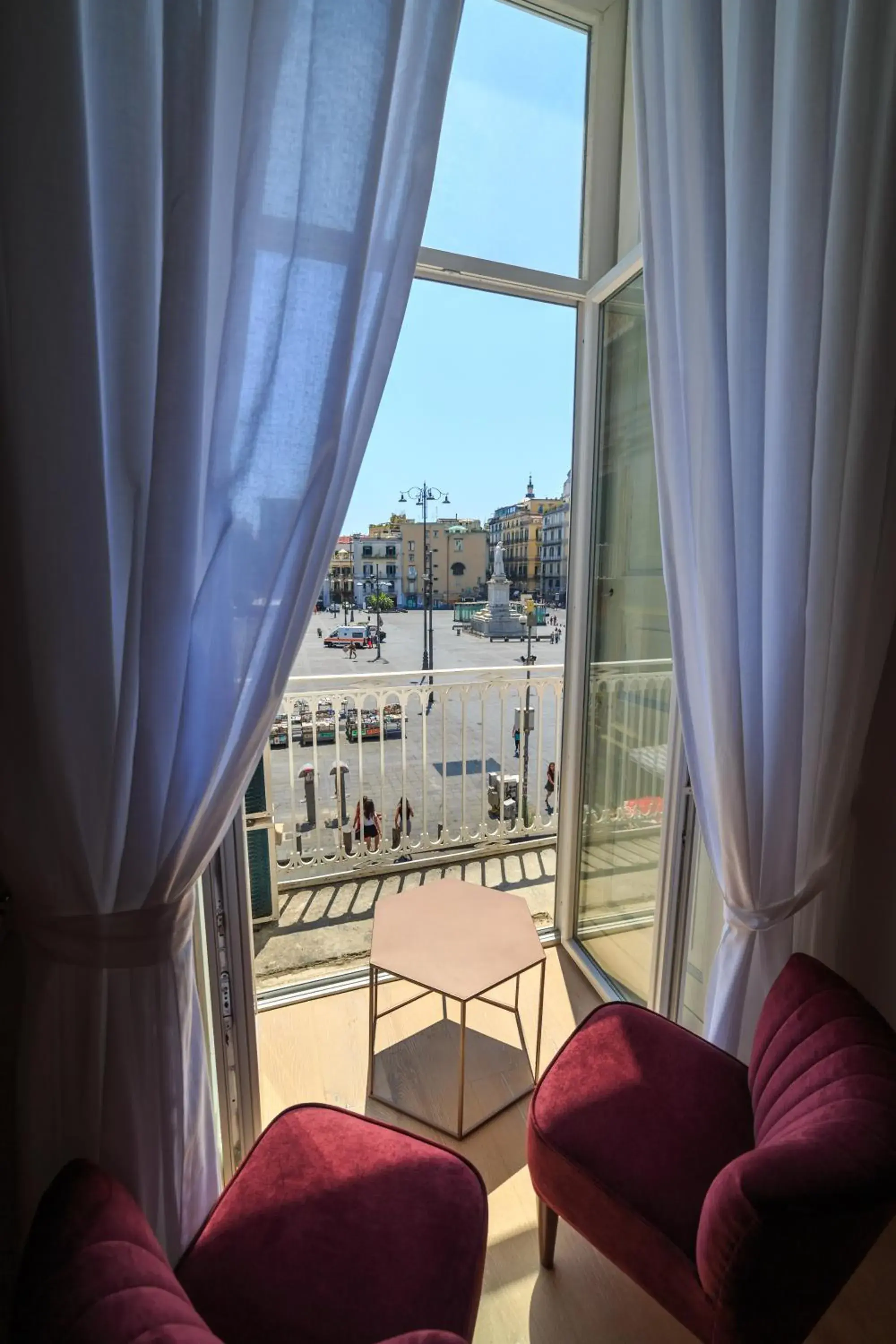 The Dante House by House In Naples The Dante House by House In Naples