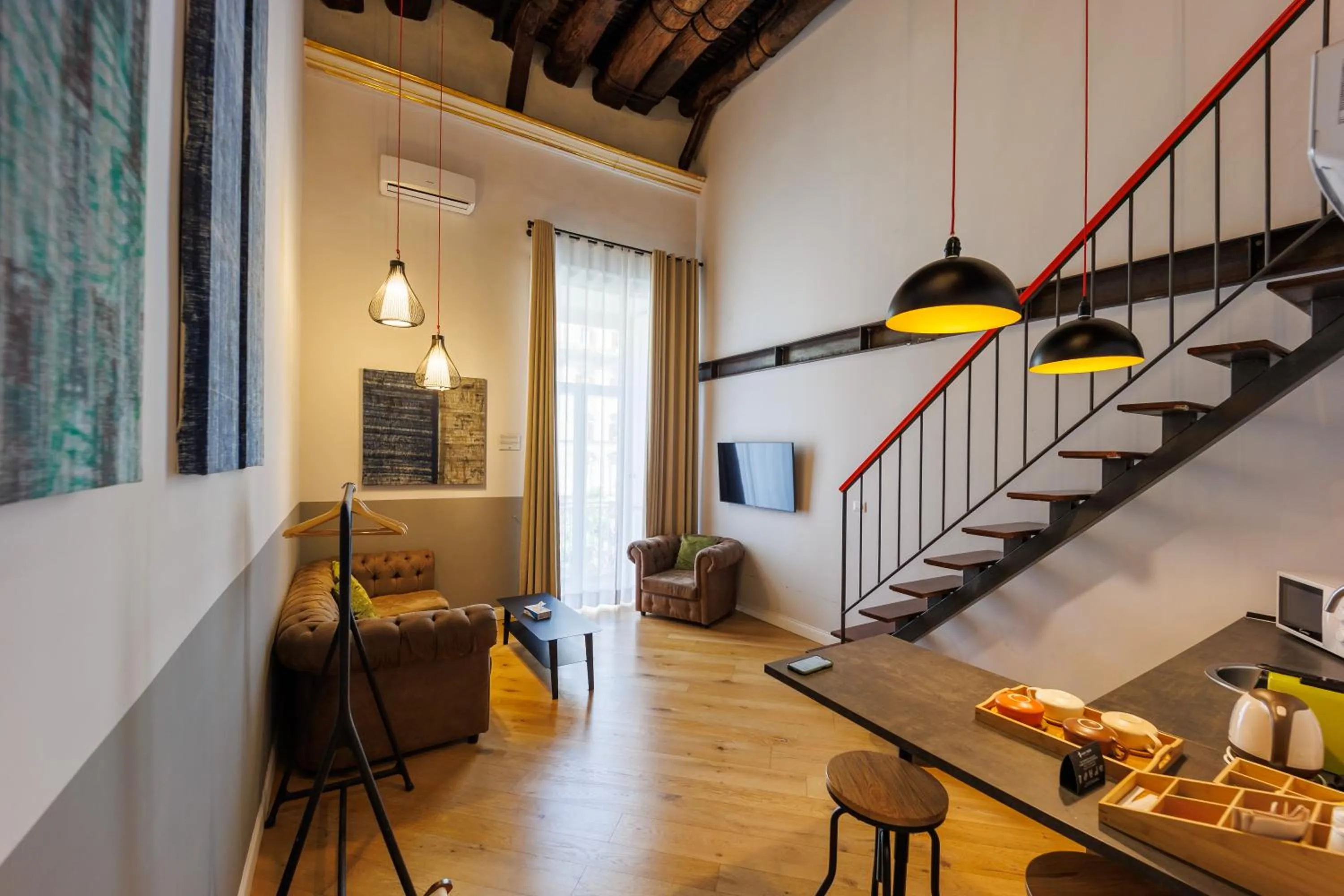 Living room in The Dante House by House In Naples