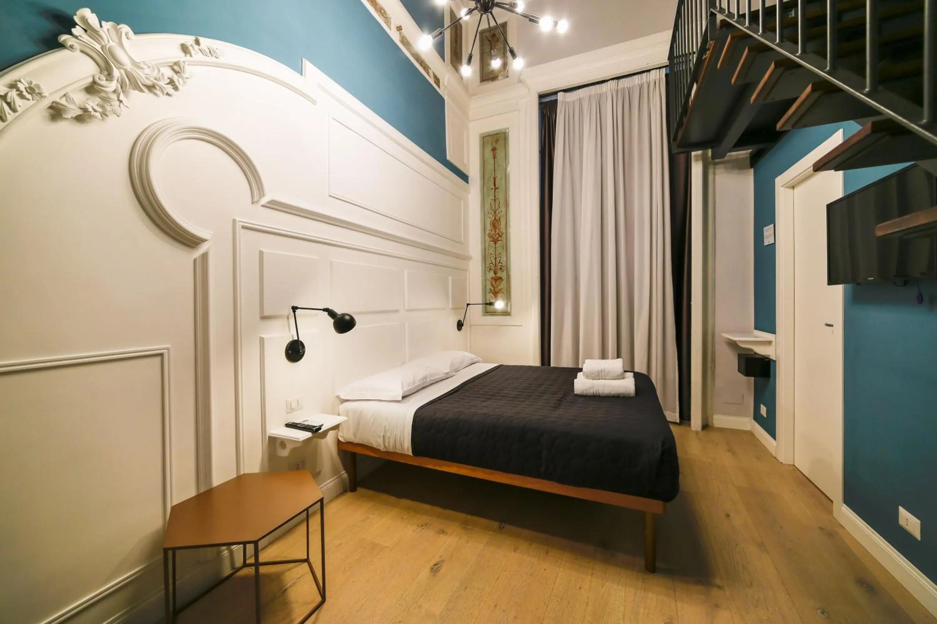 Bed in The Dante House by House In Naples