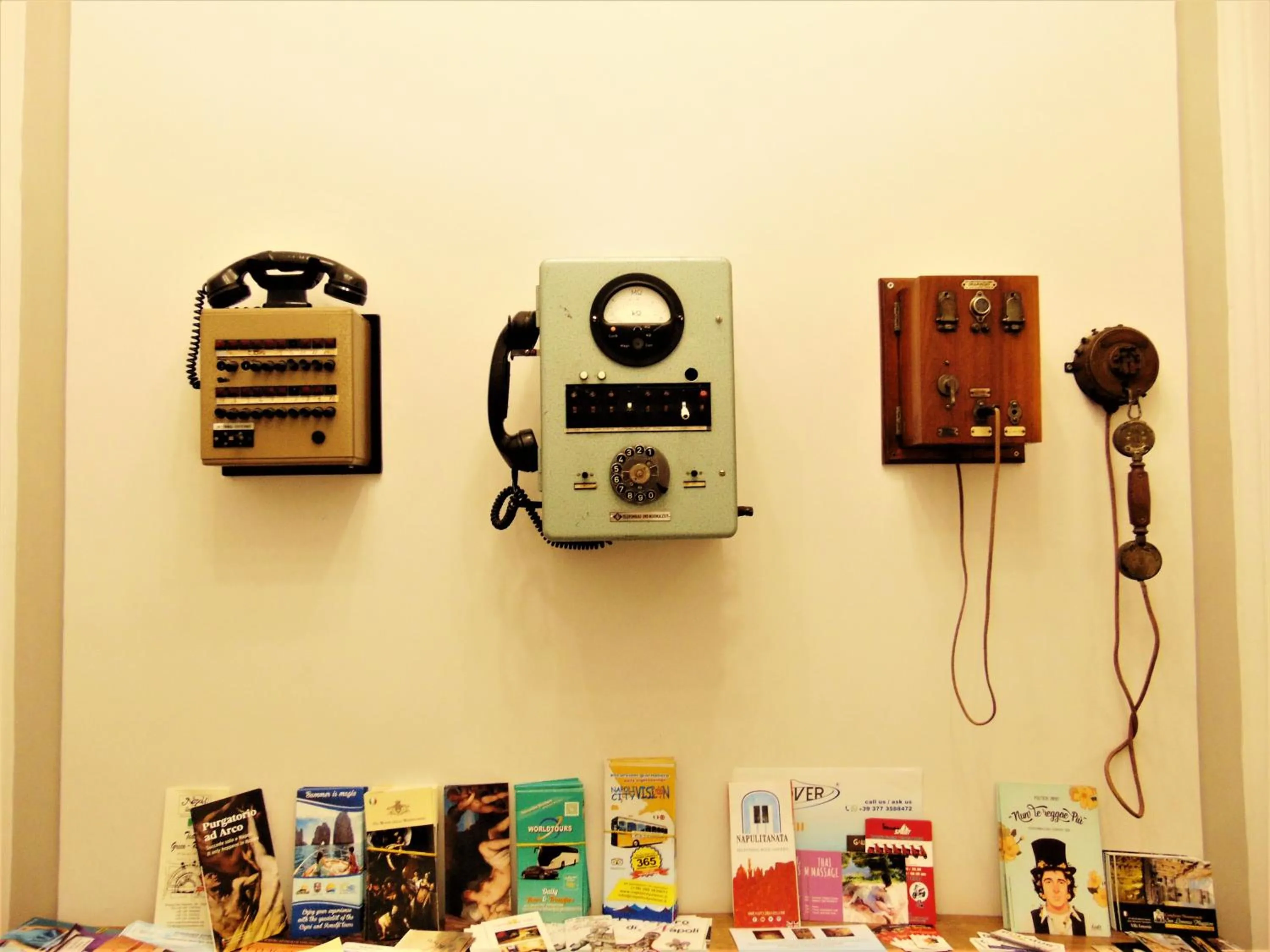 Decorative detail in The Dante House by House In Naples